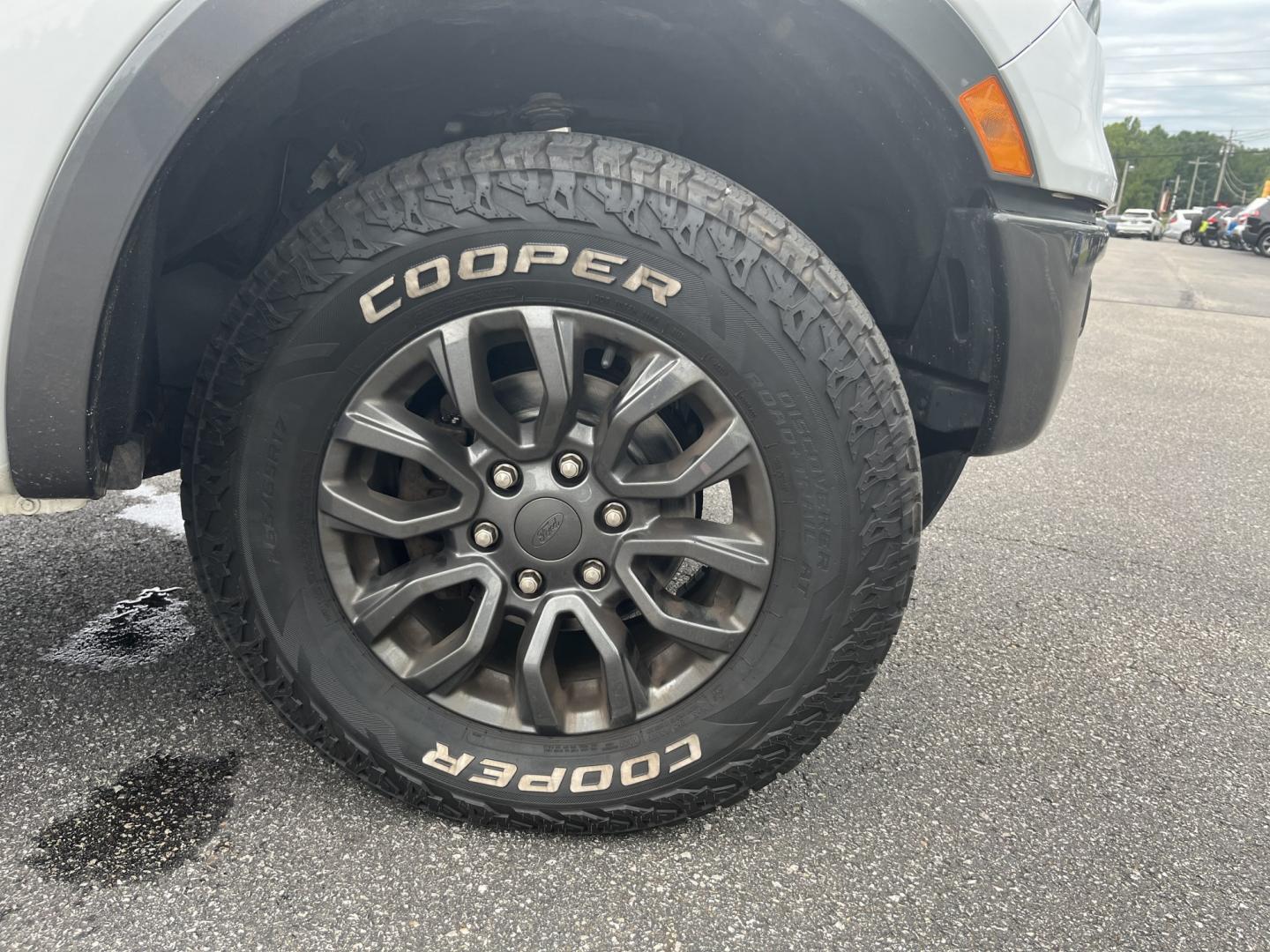 2019 White /Black Ford Ranger XLT SuperCrew 4WD (1FTER4FH5KL) with an 2.3L I4 DOHC 16V Turbo engine, Automatic transmission, located at 11115 Chardon Rd. , Chardon, OH, 44024, (440) 214-9705, 41.580246, -81.241943 - 2019 Ford Ranger XLT Crew Cab 4WD – Sporty Turbo Pickup with Off-Road Capability and Modern Safety! This 2019 Ford Ranger XLT Crew Cab 4WD is a capable and well-equipped midsize truck that offers strong performance and modern features. Powered by a responsive 2.3L Turbocharged EcoBoost I4 engine- Photo#4