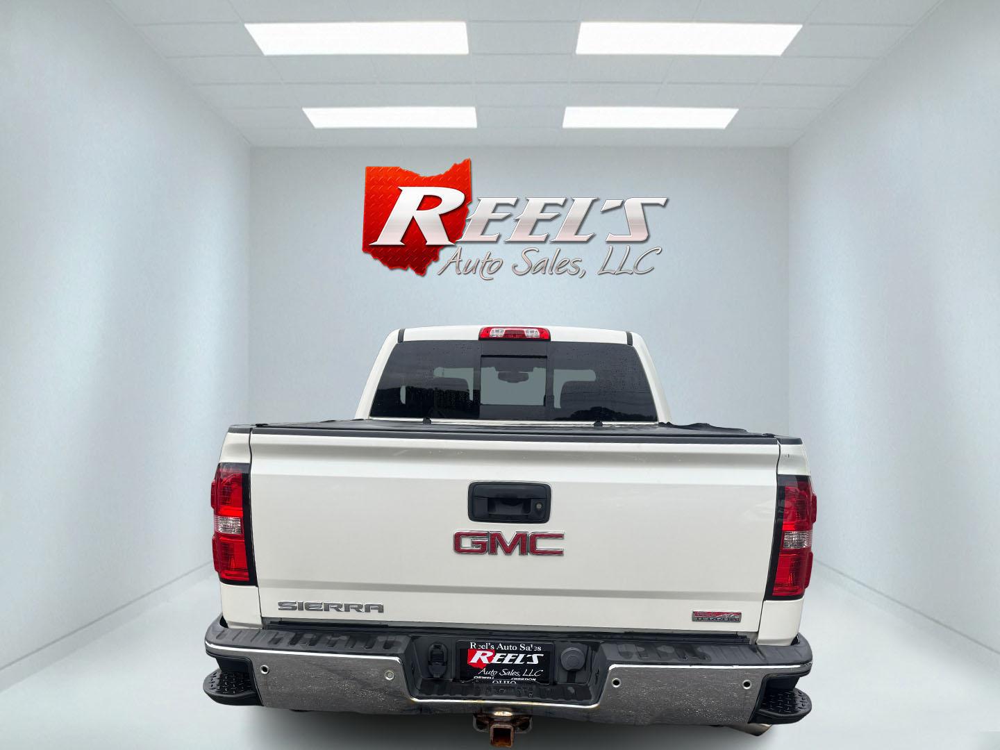 2015 White /Black GMC Sierra 1500 SLE Crew Cab Short Box 4WD (3GTU2UEC0FG) with an 5.3L V8 OHV 16V FFV engine, 6-Speed Automatic transmission, located at 547 E. Main St., Orwell, OH, 44076, (440) 437-5893, 41.535435, -80.847855 - 2015 GMC Sierra 1500 SLE Crew Cab 4WD – Strong V8 Power with Towing Capability and All-Terrain Package! This 2015 GMC Sierra 1500 SLE Crew Cab 4WD is a capable and well-equipped full-size truck that’s ready for work or weekend adventures. Powered by a strong 5.3L EcoTec3 V8 engine with flex fue- Photo#27
