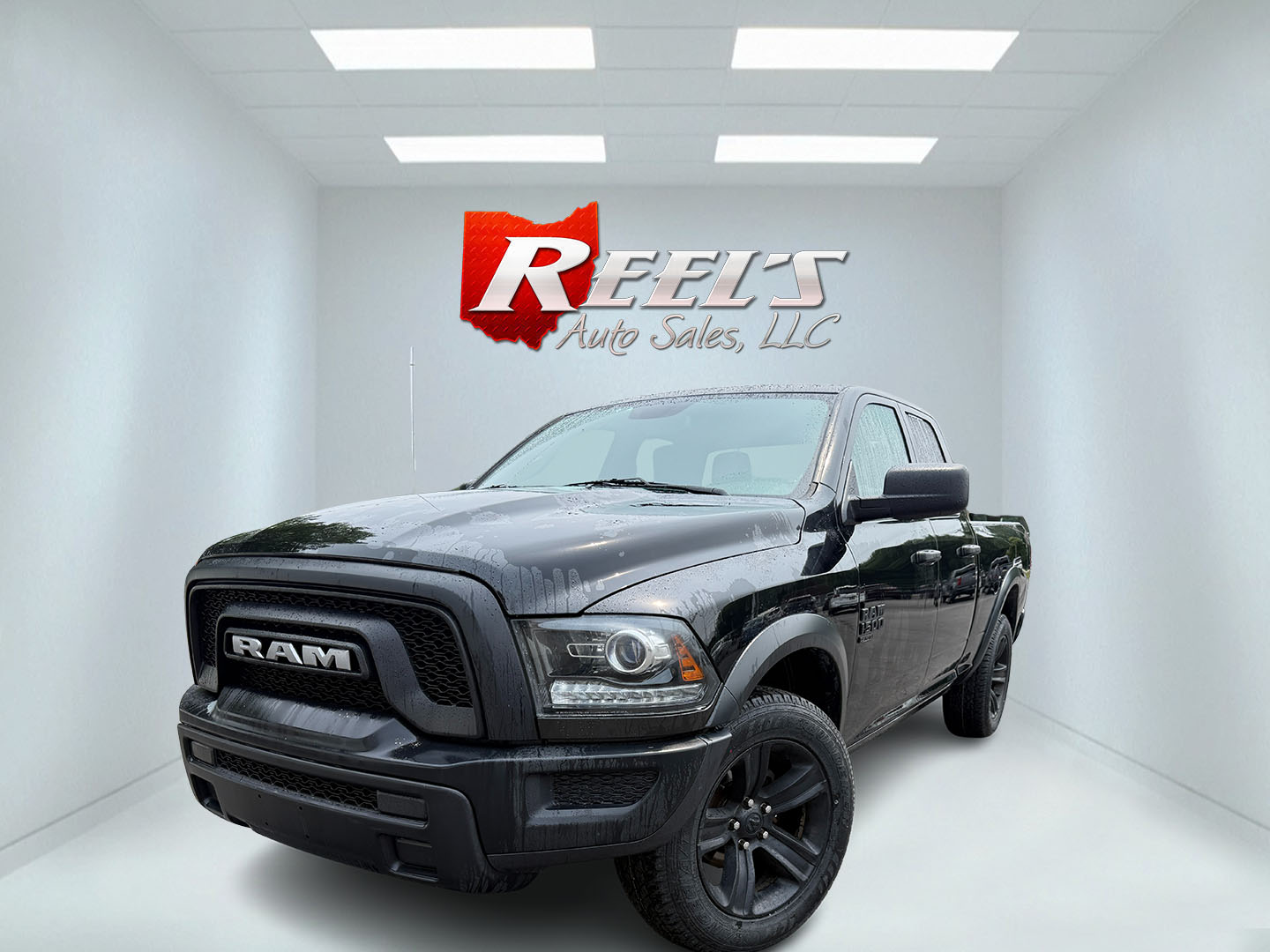 photo of 2021 RAM 1500 Warlock Quad Cab 4WD