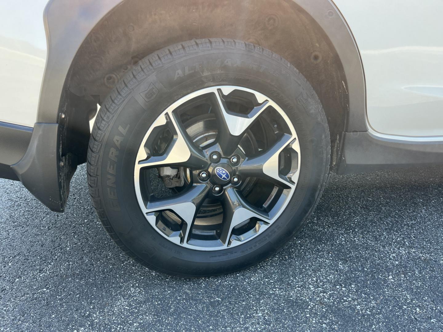 2019 White /Black Subaru Crosstrek 2.0i Premium CVT (JF2GTACC4K8) with an 2.0L H4 DOHC 16V engine, Automatic transmission, located at 11115 Chardon Rd. , Chardon, OH, 44024, (440) 214-9705, 41.580246, -81.241943 - 2019 Subaru Crosstrek 2.0i Premium AWD – Efficient All-Weather Compact with X-MODE and Modern Tech! This 2019 Subaru Crosstrek 2.0i Premium is a capable and fuel-efficient compact crossover that offers confident all-weather performance and everyday practicality. Powered by a smooth 2.0L H4 engine- Photo#7