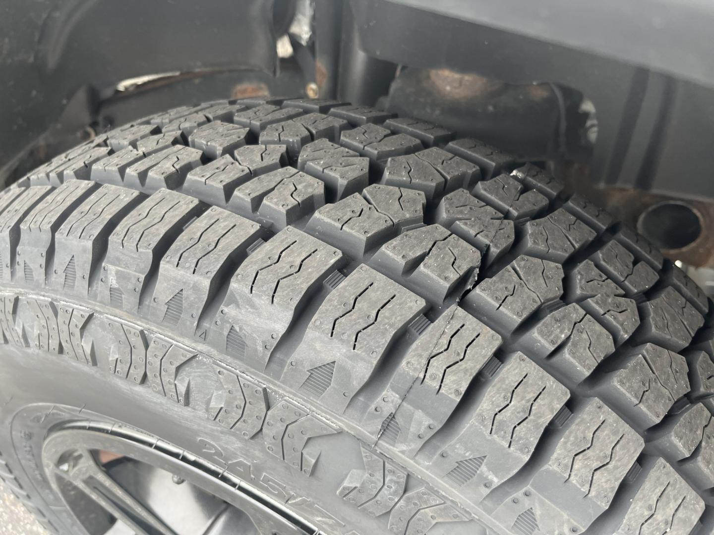 2019 Gray /Black Jeep Wrangler Sport 4WD (1C4GJXAG2KW) with an 3.6L V6 DOHC 24V FFV engine, 6 Speed Manual transmission, located at 11115 Chardon Rd. , Chardon, OH, 44024, (440) 214-9705, 41.580246, -81.241943 - 2019 Jeep Wrangler Sport S 4WD – Iconic Off-Roader with Manual Transmission and Fresh All-Terrain Tires! This 2019 Jeep Wrangler Sport S is a clean and capable 2-door that’s ready for trails or daily driving. Powered by the reliable 3.6L Pentastar V6 engine paired with a fun 6-speed manual tran- Photo#3