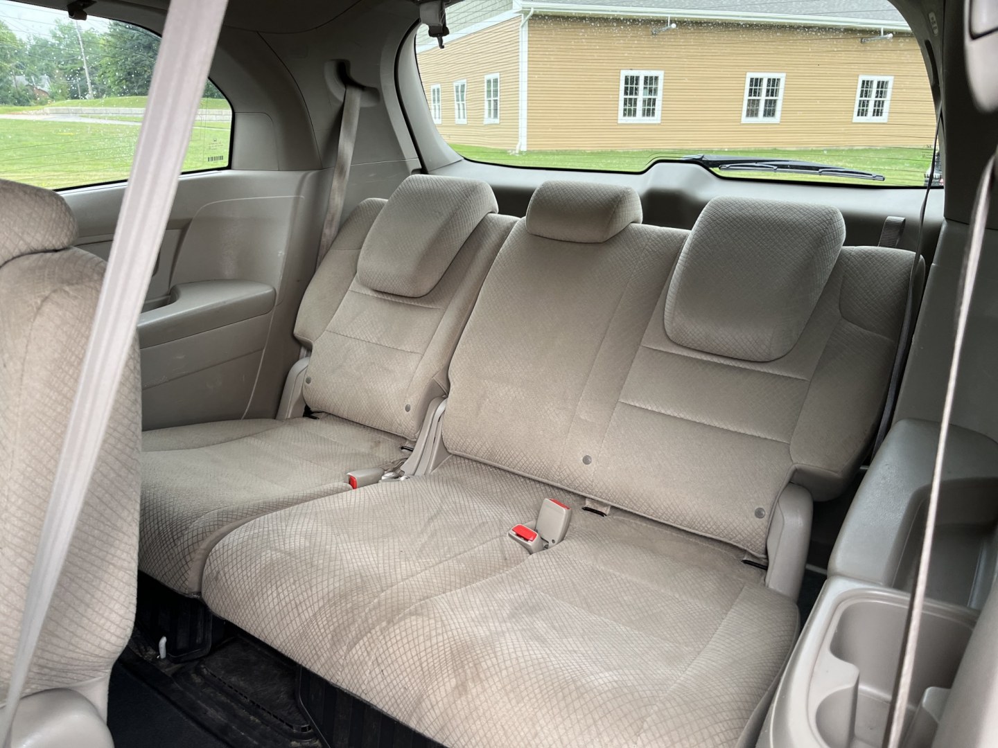2016 White /Gray Honda Odyssey EX (5FNRL5H49GB) with an 3.5L V6 SOHC 24V engine, Automatic transmission, located at 11115 Chardon Rd. , Chardon, OH, 44024, (440) 214-9705, 41.580246, -81.241943 - 2016 Honda Odyssey EX – Spacious Family Minivan with Reliable V6 Power and Modern Features! This 2016 Honda Odyssey EX is a practical and family-friendly minivan that offers generous space and dependable performance. Powered by a smooth 3.5L V6 engine paired with a responsive 6-speed automatic tr- Photo#30