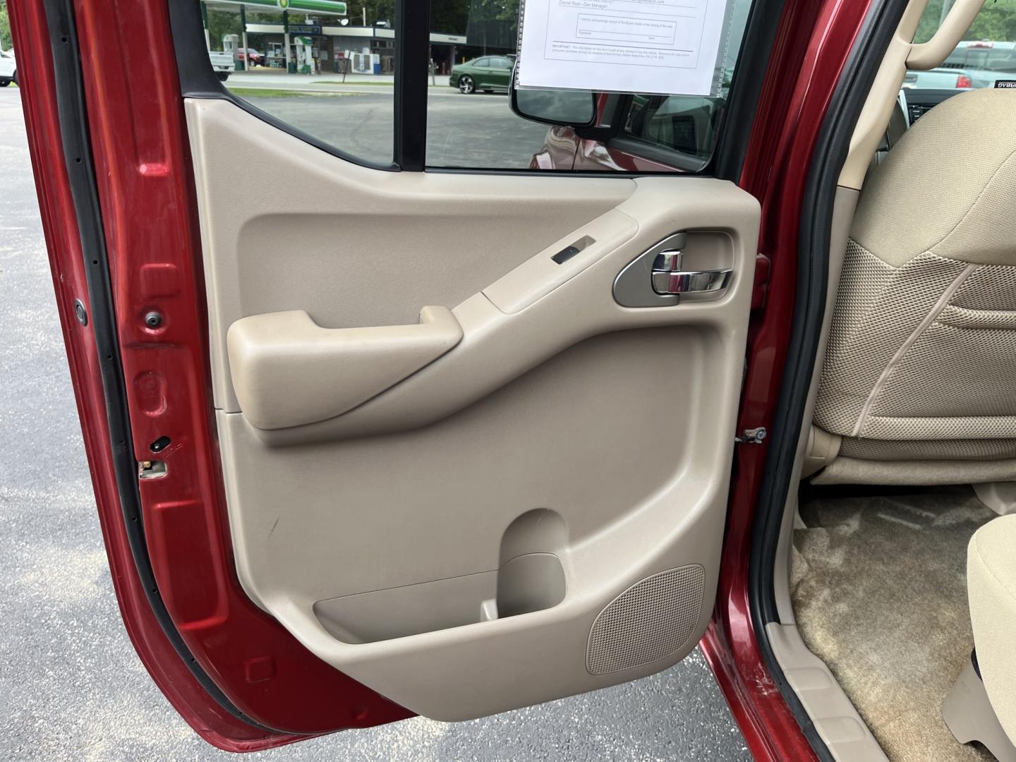 2016 Red /Gray Nissan Frontier SV Crew Cab 5AT 4WD (1N6AD0EV3GN) with an 4.0L V6 DOHC 24V engine, Automatic transmission, located at 11115 Chardon Rd. , Chardon, OH, 44024, (440) 214-9705, 41.580246, -81.241943 - 2016 Nissan Frontier SV Crew Cab 4WD – Reliable Midsize Truck with Strong V6 Power and Towing Capability! This 2016 Nissan Frontier SV Crew Cab 4WD is a tough, practical midsize truck that’s ready for work or weekend adventures. Powered by a proven 4.0L V6 engine producing 261 HP and 281 lb-ft- Photo#26