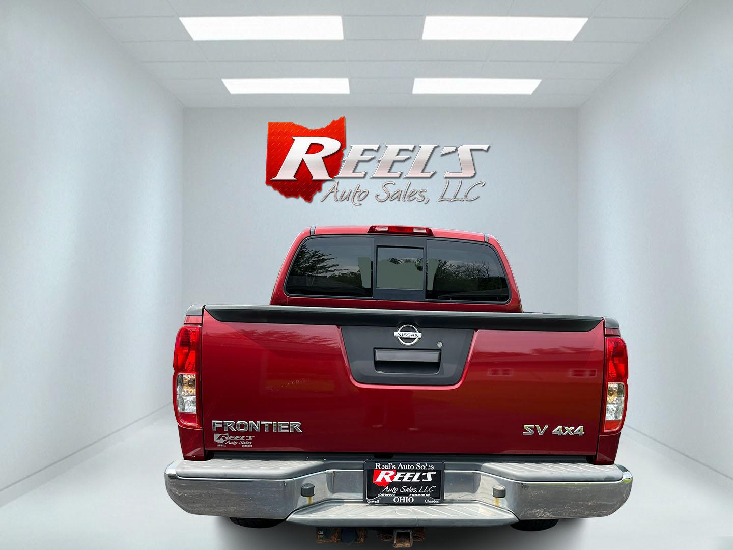 2016 Red /Gray Nissan Frontier SV Crew Cab 5AT 4WD (1N6AD0EV3GN) with an 4.0L V6 DOHC 24V engine, Automatic transmission, located at 11115 Chardon Rd. , Chardon, OH, 44024, (440) 214-9705, 41.580246, -81.241943 - 2016 Nissan Frontier SV Crew Cab 4WD – Reliable Midsize Truck with Strong V6 Power and Towing Capability! This 2016 Nissan Frontier SV Crew Cab 4WD is a tough, practical midsize truck that’s ready for work or weekend adventures. Powered by a proven 4.0L V6 engine producing 261 HP and 281 lb-ft- Photo#9