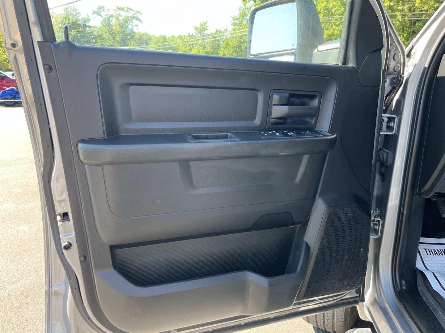 2024 Silver /Black RAM 2500 Tradesman Crew Cab SWB 4WD (3C6UR5CL9RG) with an 6.7L I6 OHV 24V TURBO DIESEL engine, Automatic transmission, located at 11115 Chardon Rd. , Chardon, OH, 44024, (440) 214-9705, 41.580246, -81.241943 - 2024 Ram 2500 Tradesman Crew Cab 4WD – Heavy-Duty Cummins Power with Massive Towing and One-Owner History! This 2024 Ram 2500 Tradesman Crew Cab 4WD is a tough, work-ready heavy-duty truck with impressive capability and one-owner history. Powered by the powerful 6.7L I6 Cummins engine producing 3- Photo#14