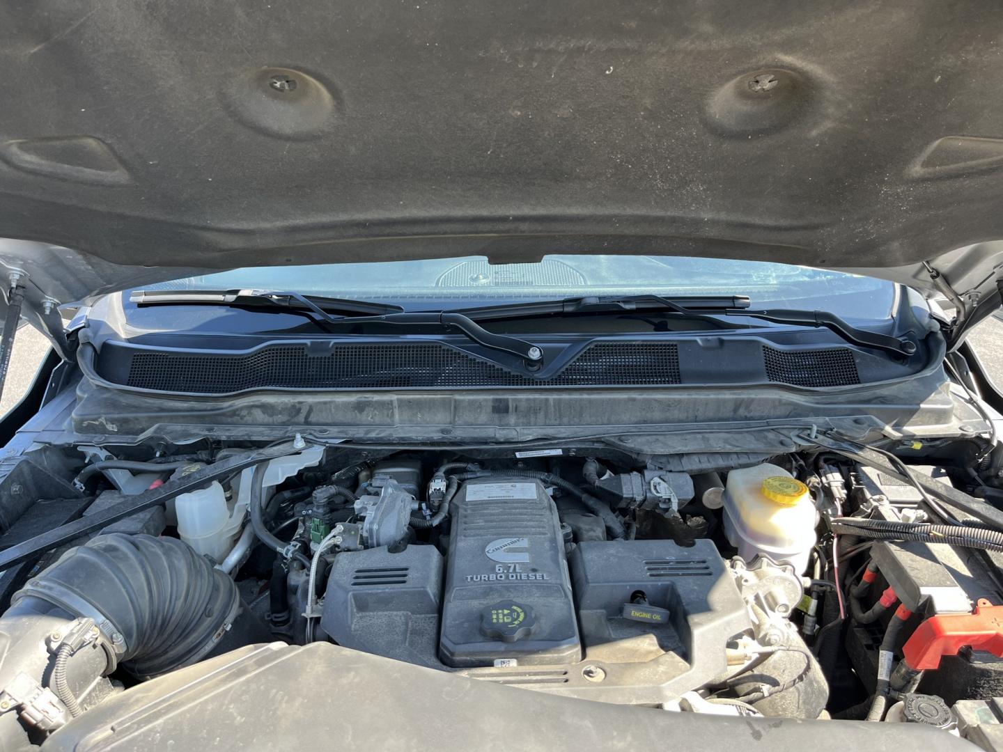 2024 Silver /Black RAM 2500 Tradesman Crew Cab SWB 4WD (3C6UR5CL9RG) with an 6.7L I6 OHV 24V TURBO DIESEL engine, Automatic transmission, located at 11115 Chardon Rd. , Chardon, OH, 44024, (440) 214-9705, 41.580246, -81.241943 - 2024 Ram 2500 Tradesman Crew Cab 4WD – Heavy-Duty Cummins Power with Massive Towing and One-Owner History! This 2024 Ram 2500 Tradesman Crew Cab 4WD is a tough, work-ready heavy-duty truck with impressive capability and one-owner history. Powered by the powerful 6.7L I6 Cummins engine producing 3- Photo#13
