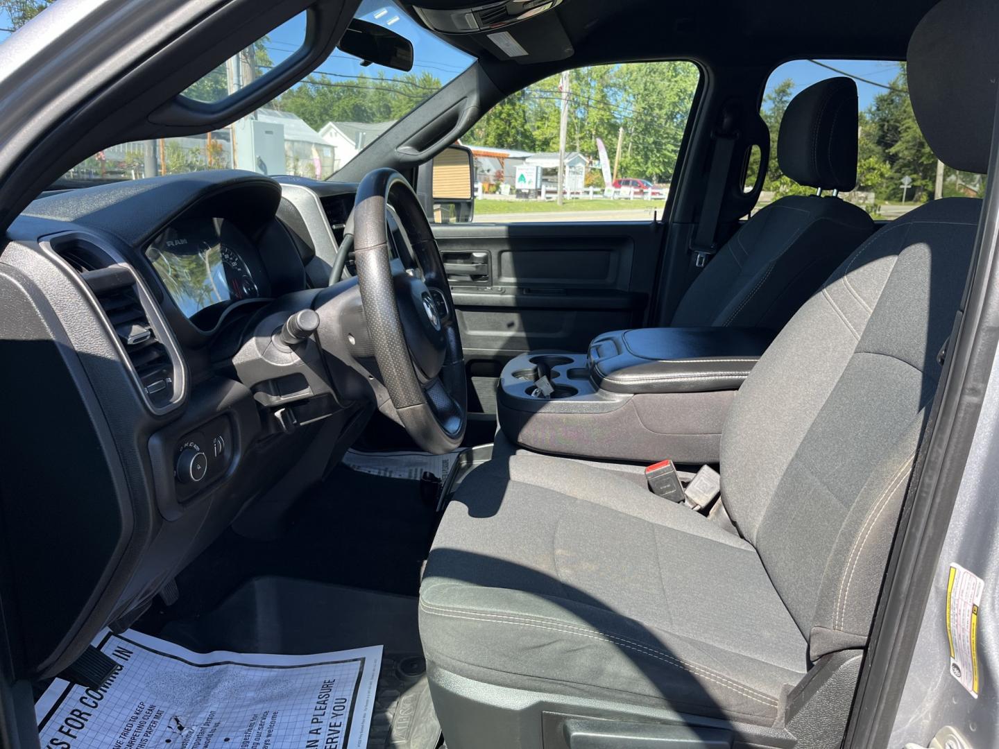 2024 Silver /Black RAM 2500 Tradesman Crew Cab SWB 4WD (3C6UR5CL9RG) with an 6.7L I6 OHV 24V TURBO DIESEL engine, Automatic transmission, located at 11115 Chardon Rd. , Chardon, OH, 44024, (440) 214-9705, 41.580246, -81.241943 - 2024 Ram 2500 Tradesman Crew Cab 4WD – Heavy-Duty Cummins Power with Massive Towing and One-Owner History! This 2024 Ram 2500 Tradesman Crew Cab 4WD is a tough, work-ready heavy-duty truck with impressive capability and one-owner history. Powered by the powerful 6.7L I6 Cummins engine producing 3- Photo#16