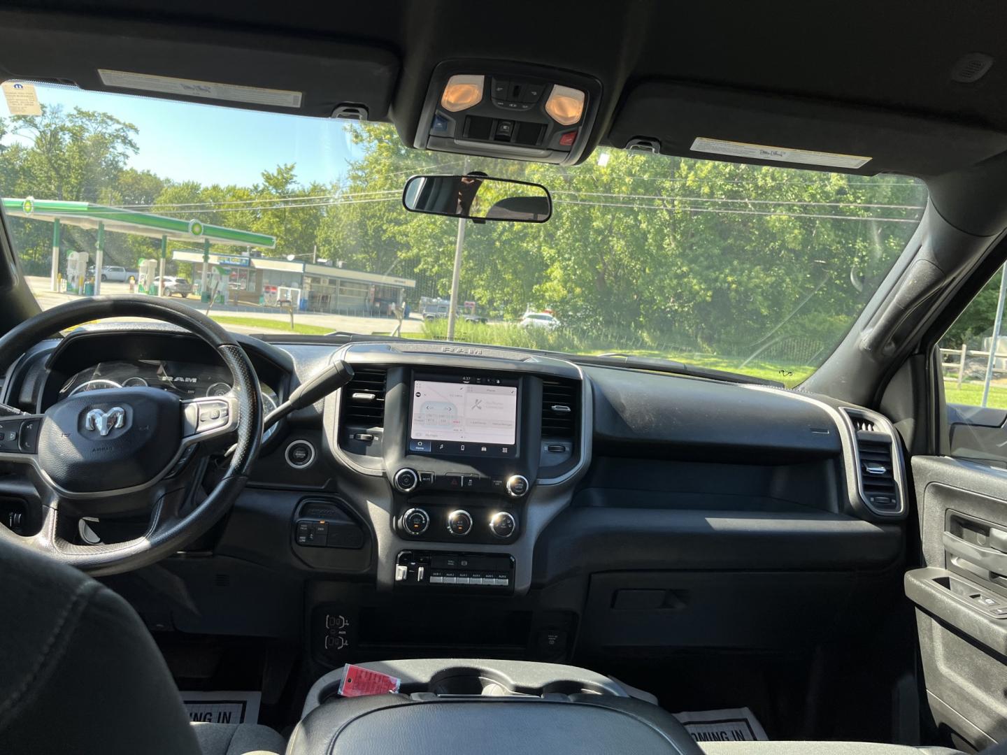2024 Silver /Black RAM 2500 Tradesman Crew Cab SWB 4WD (3C6UR5CL9RG) with an 6.7L I6 OHV 24V TURBO DIESEL engine, Automatic transmission, located at 11115 Chardon Rd. , Chardon, OH, 44024, (440) 214-9705, 41.580246, -81.241943 - 2024 Ram 2500 Tradesman Crew Cab 4WD – Heavy-Duty Cummins Power with Massive Towing and One-Owner History! This 2024 Ram 2500 Tradesman Crew Cab 4WD is a tough, work-ready heavy-duty truck with impressive capability and one-owner history. Powered by the powerful 6.7L I6 Cummins engine producing 3- Photo#27