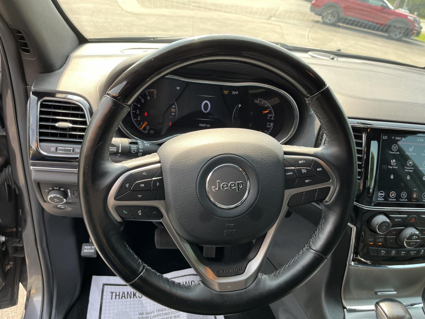 2020 Gray /Black Jeep Grand Cherokee Overland 4WD (1C4RJFCG7LC) with an 3.6L V6 DOHC 24V engine, Automatic transmission, located at 11115 Chardon Rd. , Chardon, OH, 44024, (440) 214-9705, 41.580246, -81.241943 - 2020 Jeep Grand Cherokee Overland 4WD – Refined Capability with Premium Comfort This 2020 Jeep Grand Cherokee Overland sits near the top of the lineup for a reason. The 3.6L Pentastar V6 and 8-speed automatic deliver smooth, capable power, while the advanced Quadra-Trac II 4WD, Quadra-Lift air su- Photo#20