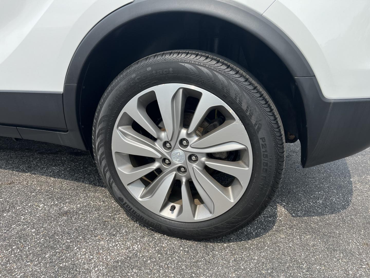 2020 White /Black Buick Encore Preferred AWD (KL4CJESB3LB) with an 1.4L I4 DOHC 16V TURBO engine, Automatic transmission, located at 11115 Chardon Rd. , Chardon, OH, 44024, (440) 214-9705, 41.580246, -81.241943 - 2020 Buick Encore Preferred AWD – Small Footprint, Refined Feel Not every driver needs a large SUV. This 2020 Buick Encore Preferred AWD proves that a compact crossover can still feel upscale and capable. The 1.4L Turbocharged EcoTec engine and 6-speed automatic provide smooth, efficient power, r- Photo#11