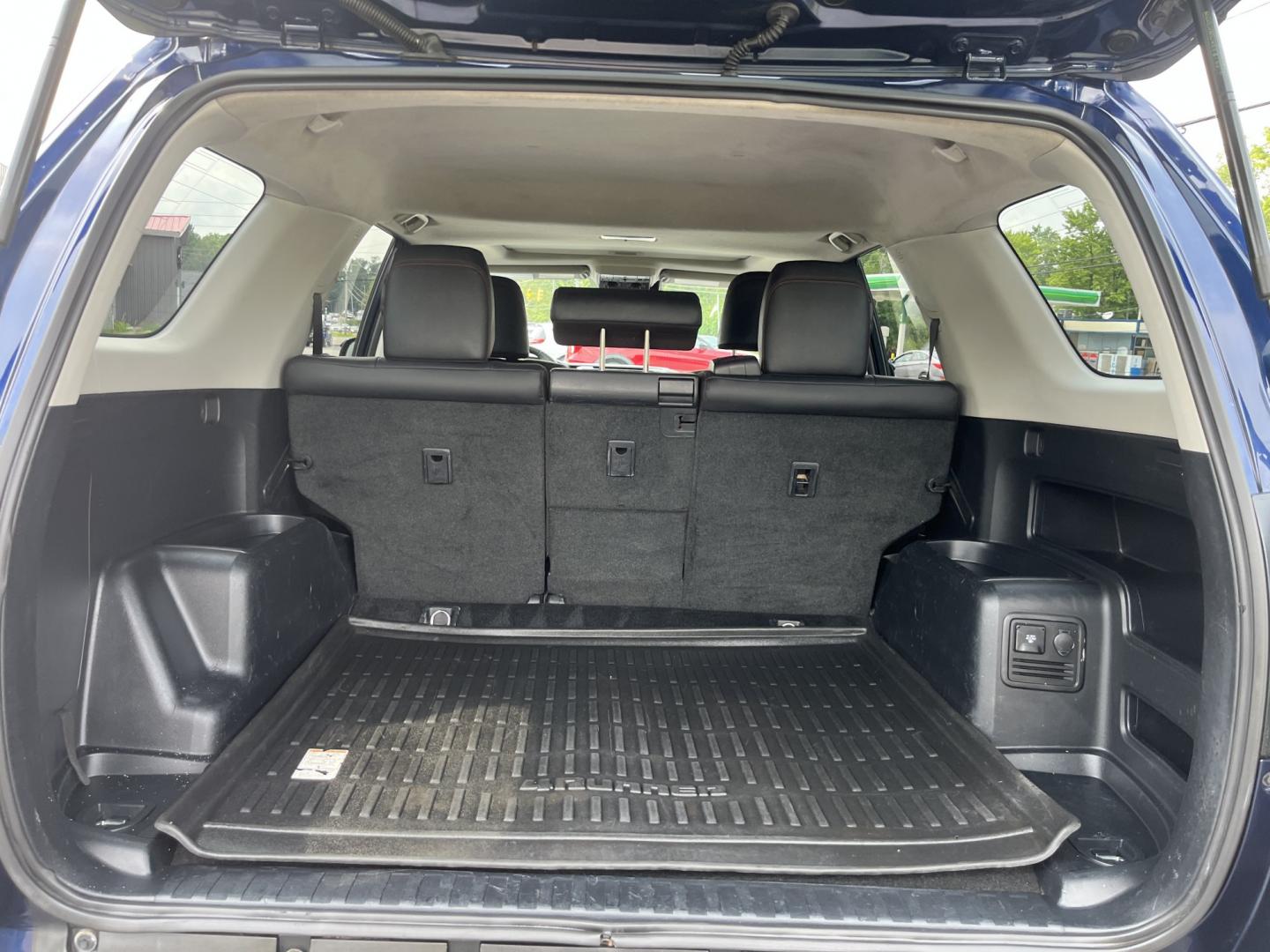 2021 Blue /Black Toyota 4Runner TRD Off-road Premium 4WD (JTERU5JR0M5) with an 4.0L V6 DOHC 24V engine, Automatic transmission, located at 11115 Chardon Rd. , Chardon, OH, 44024, (440) 214-9705, 41.580246, -81.241943- Photo#15