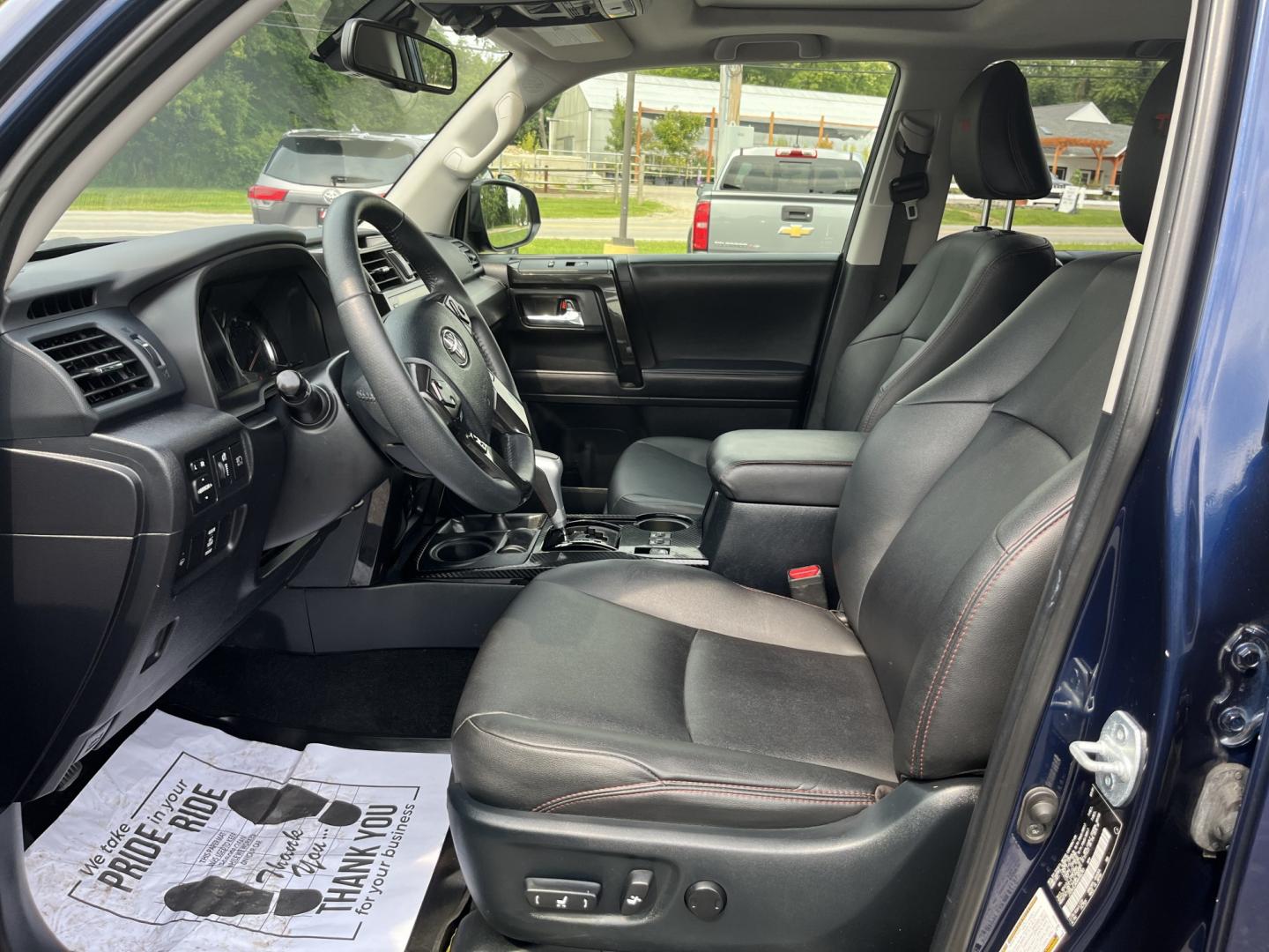 2021 Blue /Black Toyota 4Runner TRD Off-road Premium 4WD (JTERU5JR0M5) with an 4.0L V6 DOHC 24V engine, Automatic transmission, located at 11115 Chardon Rd. , Chardon, OH, 44024, (440) 214-9705, 41.580246, -81.241943- Photo#18