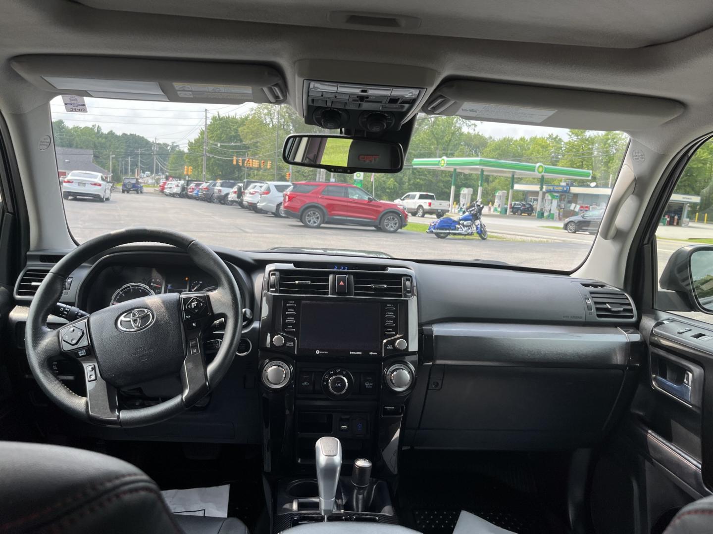 2021 Blue /Black Toyota 4Runner TRD Off-road Premium 4WD (JTERU5JR0M5) with an 4.0L V6 DOHC 24V engine, Automatic transmission, located at 11115 Chardon Rd. , Chardon, OH, 44024, (440) 214-9705, 41.580246, -81.241943- Photo#32