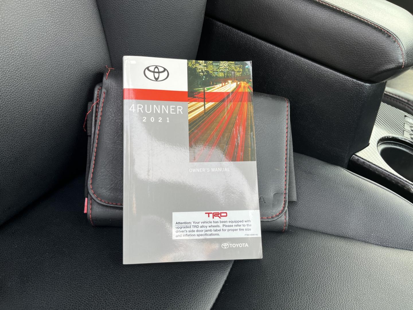 2021 Blue /Black Toyota 4Runner TRD Off-road Premium 4WD (JTERU5JR0M5) with an 4.0L V6 DOHC 24V engine, Automatic transmission, located at 11115 Chardon Rd. , Chardon, OH, 44024, (440) 214-9705, 41.580246, -81.241943- Photo#40