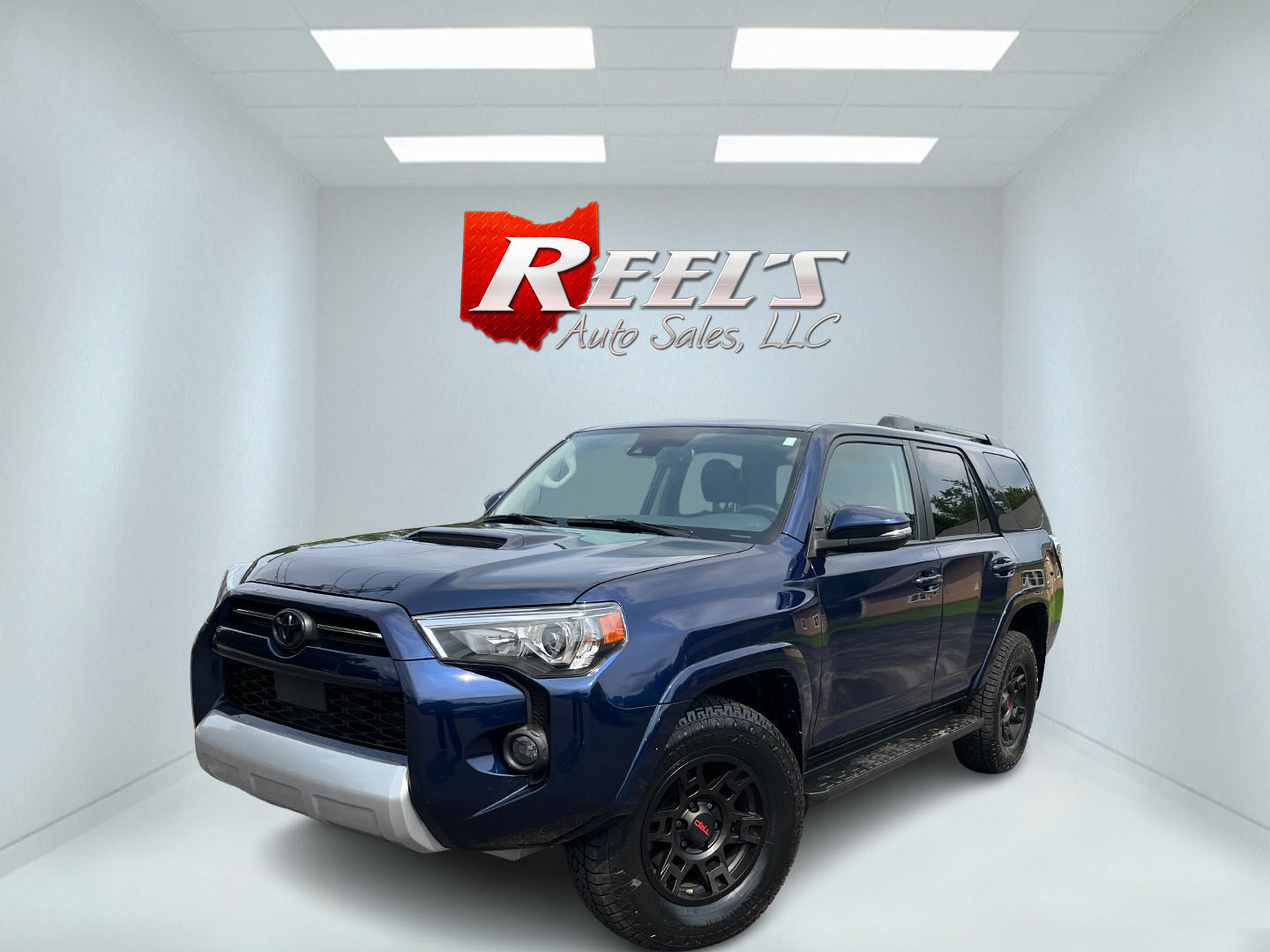 photo of 2021 Toyota 4Runner TRD Off-road Premium 4WD