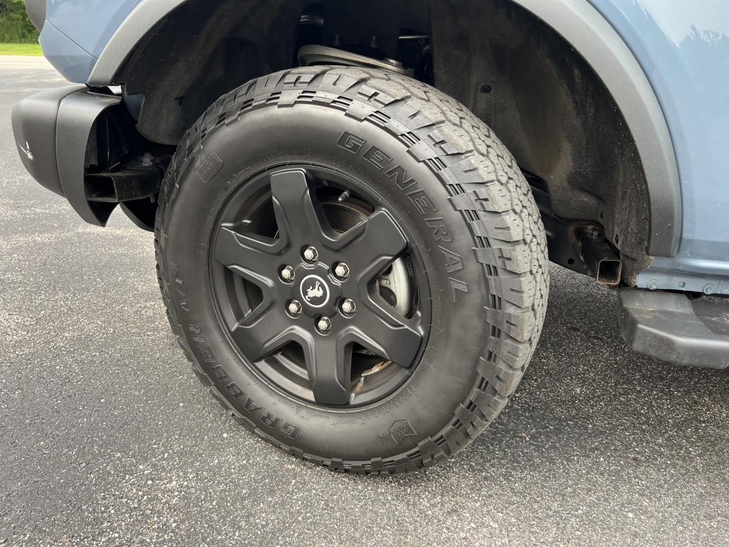2023 Gray /Black Ford Bronco Black Diamond 4-Door (1FMDE5BH5PL) with an 2.3L I4 Turbo engine, Automatic transmission, located at 11115 Chardon Rd. , Chardon, OH, 44024, (440) 214-9705, 41.580246, -81.241943 - 2023 Ford Bronco Black Diamond 4WD – Rugged Off-Road Icon with Turbo Power and Modern Features! This 2023 Ford Bronco Black Diamond 4WD is a capable and adventure-ready SUV that offers serious off-road performance and everyday usability. Powered by a responsive 2.3L Turbocharged EcoBoost I4 engin- Photo#13