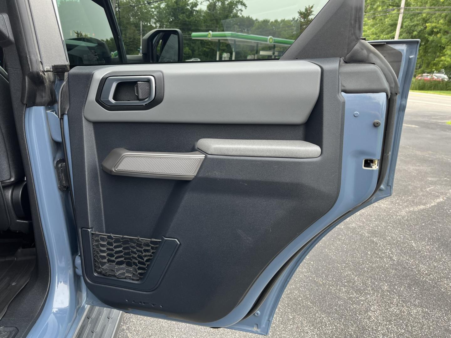 2023 Gray /Black Ford Bronco Black Diamond 4-Door (1FMDE5BH5PL) with an 2.3L I4 Turbo engine, Automatic transmission, located at 11115 Chardon Rd. , Chardon, OH, 44024, (440) 214-9705, 41.580246, -81.241943 - 2023 Ford Bronco Black Diamond 4WD – Rugged Off-Road Icon with Turbo Power and Modern Features! This 2023 Ford Bronco Black Diamond 4WD is a capable and adventure-ready SUV that offers serious off-road performance and everyday usability. Powered by a responsive 2.3L Turbocharged EcoBoost I4 engin- Photo#32