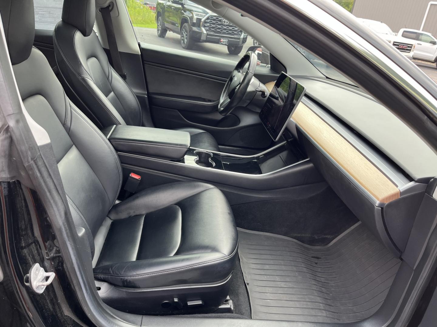 2018 Black /Black Tesla Model 3 Long Range AWD (5YJ3E1EB3JF) with an ELECTRIC engine, 1A transmission, located at 11115 Chardon Rd. , Chardon, OH, 44024, (440) 214-9705, 41.580246, -81.241943- Photo#19
