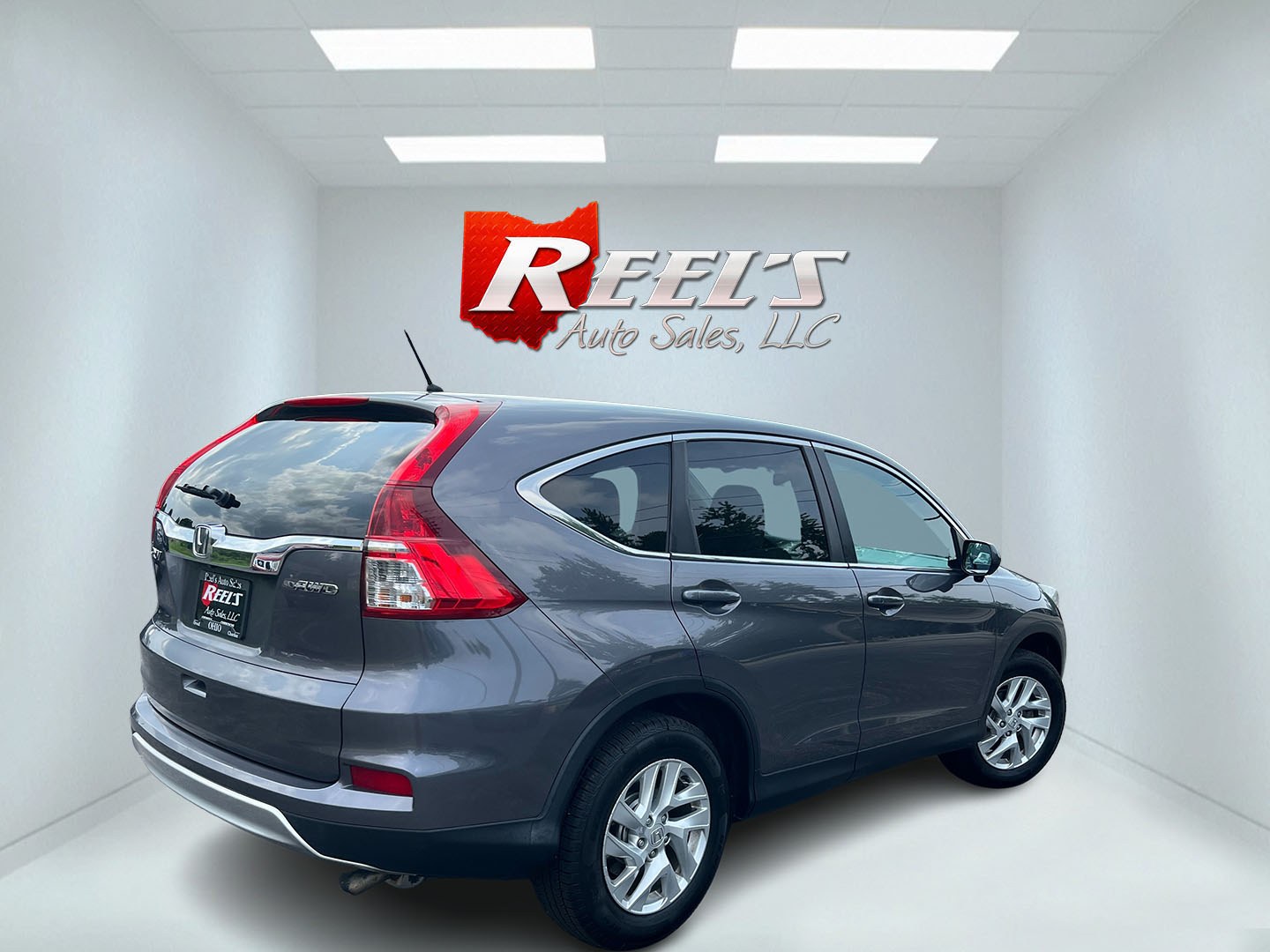 2015 Gray /Gray Honda CR-V EX 4WD (5J6RM4H56FL) with an 2.4L I4 DOHC 16V engine, Automatic transmission, located at 11115 Chardon Rd. , Chardon, OH, 44024, (440) 214-9705, 41.580246, -81.241943 - 2015 Honda CR-V EX AWD – The Compact SUV That Quietly Earns Your Trust Some vehicles just make everyday life feel easier. This 2015 Honda CR-V EX AWD is one of them. With its reliable 2.4L K24 engine, available ECO Mode, and capable AWD, it delivers confident all-weather performance and a strong- Photo#7