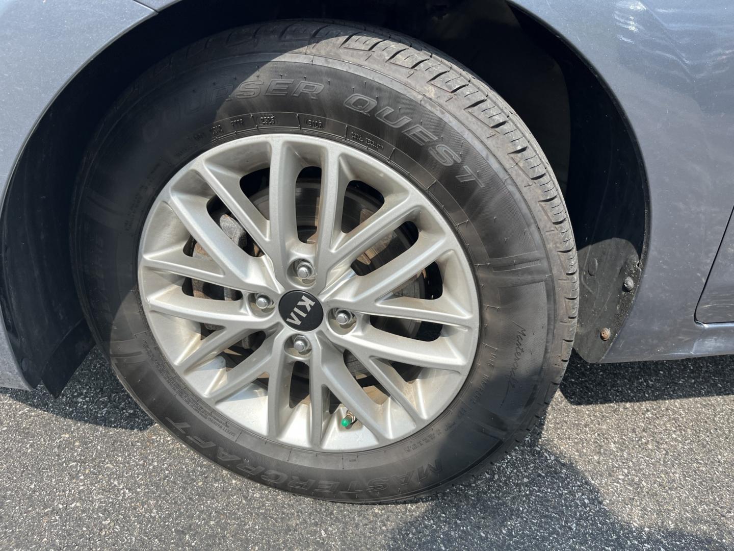 2018 Gray /Black Kia Rio5 EX (3KPA35AB8JE) with an 1.6L I4 DOHC 16V engine, Automatic transmission, located at 11115 Chardon Rd. , Chardon, OH, 44024, (440) 214-9705, 41.580246, -81.241943 - 2018 Kia Rio EX Hatchback Launch Edition – Stylish, Efficient, and Surprisingly Refined Looking for a compact car that feels a step above the ordinary? This 2018 Kia Rio EX Hatchback Launch Edition delivers exactly that. Powered by a responsive 1.6L GDI engine and smooth 6-speed automatic, it ret- Photo#13