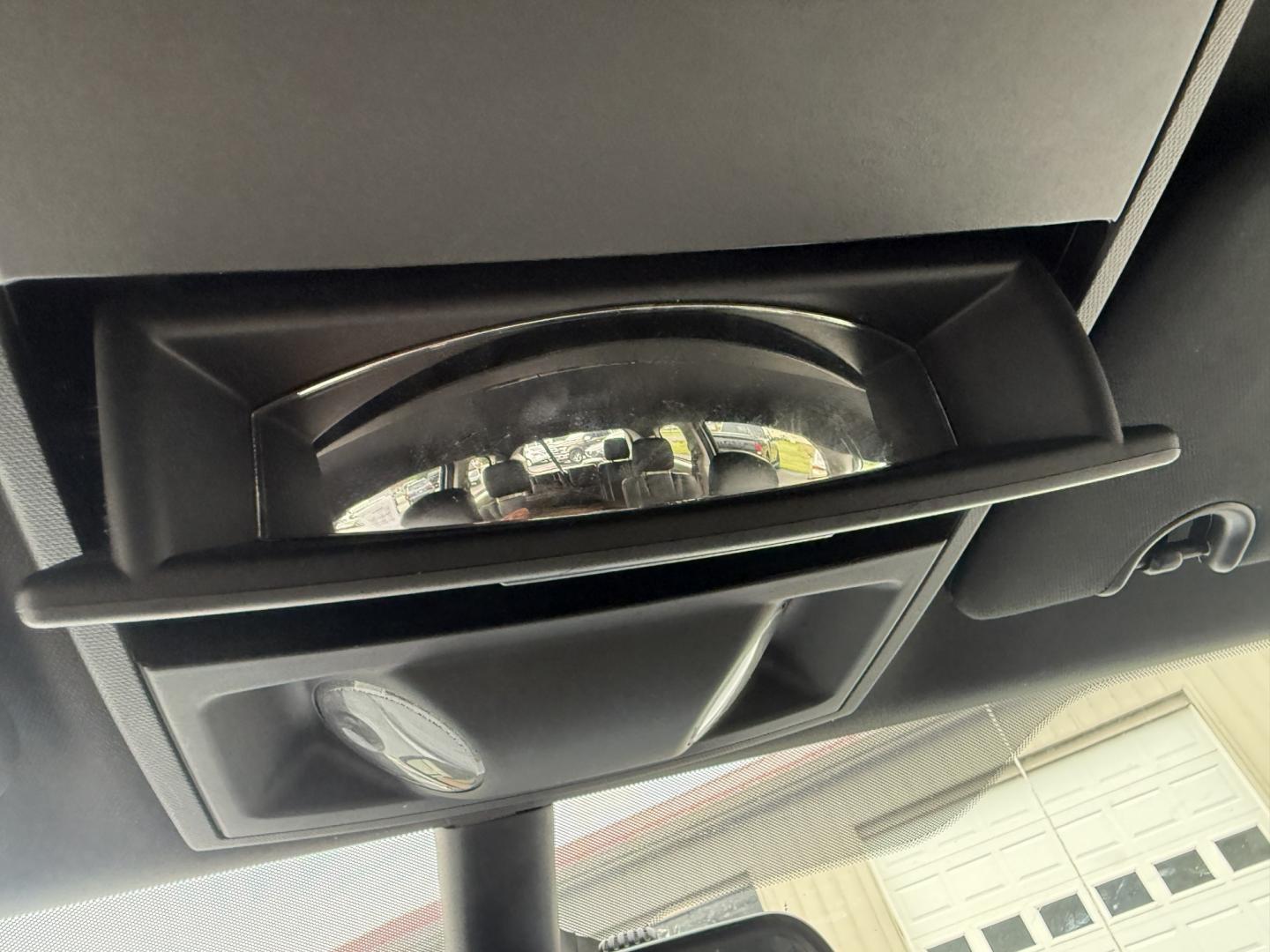 2019 White /Black Dodge Grand Caravan SXT (2C4RDGCGXKR) with an 3.6L V6 DOHC 24V engine, Automatic transmission, located at 547 E. Main St., Orwell, OH, 44076, (440) 437-5893, 41.535435, -80.847855 - 2019 Dodge Grand Caravan SXT – The Family Hauler That Makes Every Trip Easier Family life is busy enough. This 2019 Dodge Grand Caravan SXT is built to make the miles feel lighter. Under the hood, the proven 3.6L Pentastar V6 paired with a smooth 6-speed automatic and flex-fuel capability deliver- Photo#19