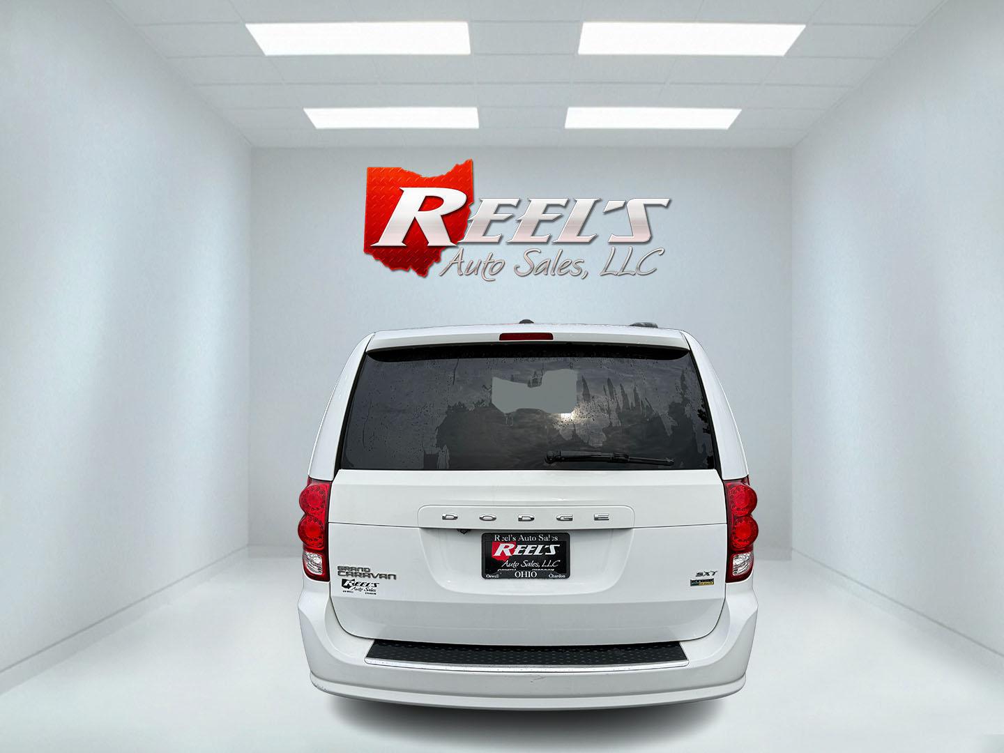 2019 White /Black Dodge Grand Caravan SXT (2C4RDGCGXKR) with an 3.6L V6 DOHC 24V engine, Automatic transmission, located at 547 E. Main St., Orwell, OH, 44076, (440) 437-5893, 41.535435, -80.847855 - 2019 Dodge Grand Caravan SXT – The Family Hauler That Makes Every Trip Easier Family life is busy enough. This 2019 Dodge Grand Caravan SXT is built to make the miles feel lighter. Under the hood, the proven 3.6L Pentastar V6 paired with a smooth 6-speed automatic and flex-fuel capability deliver- Photo#30