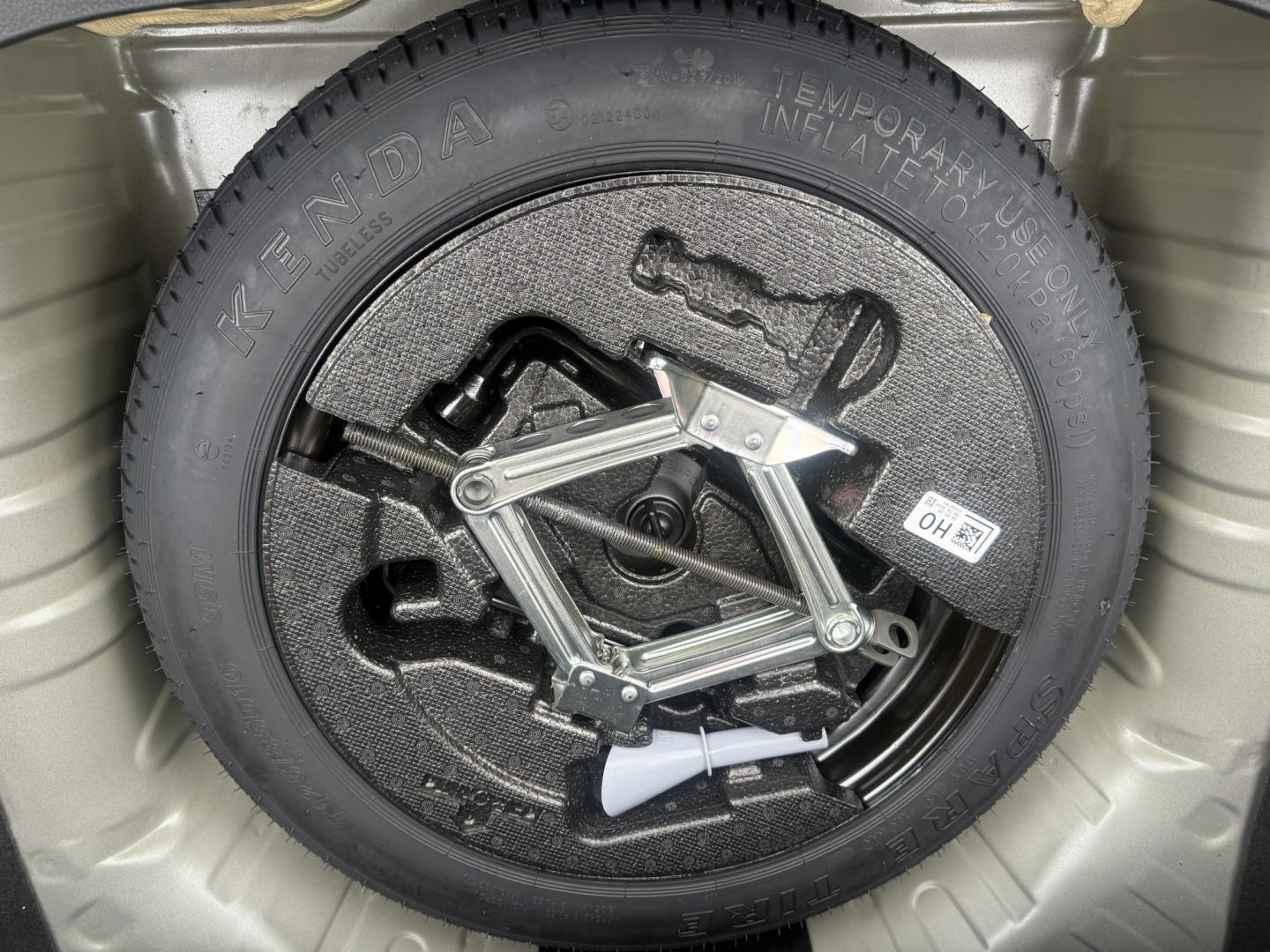 2024 Gray /Black Honda Civic Sport (19XFL2H87RE) with an 2.0L I4 DOHC 16V engine, Automatic transmission, located at 547 E. Main St., Orwell, OH, 44076, (440) 437-5893, 41.535435, -80.847855 - 2024 Honda Civic Hatch Sport – Modern Style with Strong Efficiency and Everyday Tech If you want a compact car that feels current, efficient, and enjoyable to drive, this 2024 Honda Civic Hatch Sport is a strong match. The responsive 2.0L engine delivers a solid balance of performance and fuel ec- Photo#22