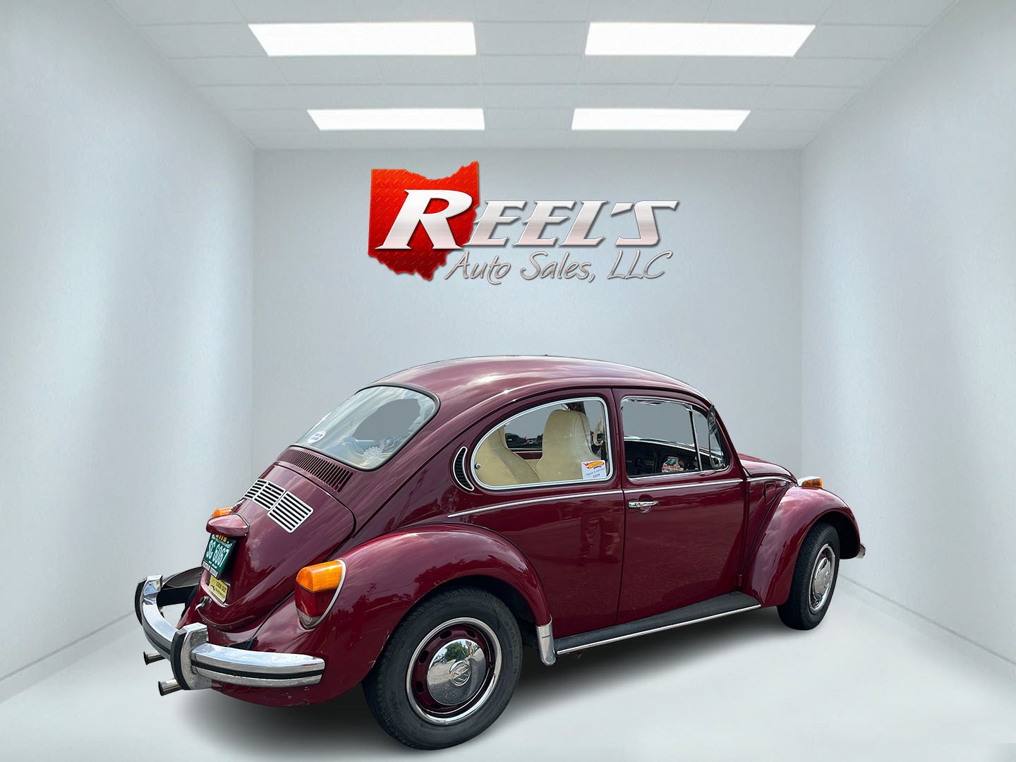1973 Red Volkswagen Beetle (1132739250) , located at 11115 Chardon Rd. , Chardon, OH, 44024, (440) 214-9705, 41.580246, -81.241943- Photo#3