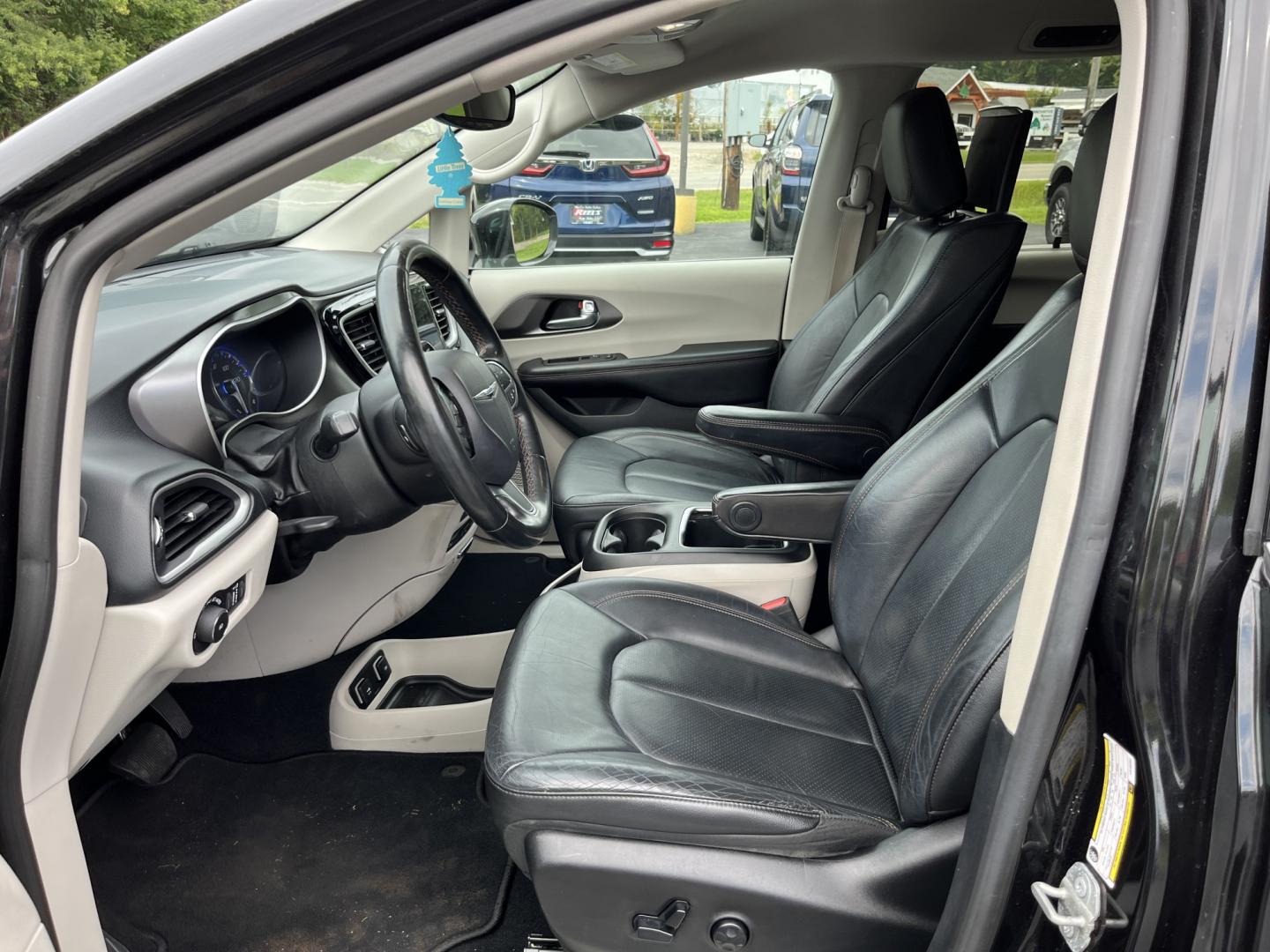 2020 Black /Black Chrysler Pacifica Touring-L Plus (2C4RC1EGXLR) with an 3.6L V6 DOHC 24V engine, Automatic transmission, located at 11115 Chardon Rd. , Chardon, OH, 44024, (440) 214-9705, 41.580246, -81.241943 - 2020 Chrysler Pacifica Touring L Plus – Family-Ready Comfort with Premium Features If you’re looking for a minivan that makes long drives and daily routines easier, this 2020 Chrysler Pacifica Touring L Plus is a strong choice. The smooth 3.6L Pentastar V6 and 9-speed automatic deliver reliable- Photo#18