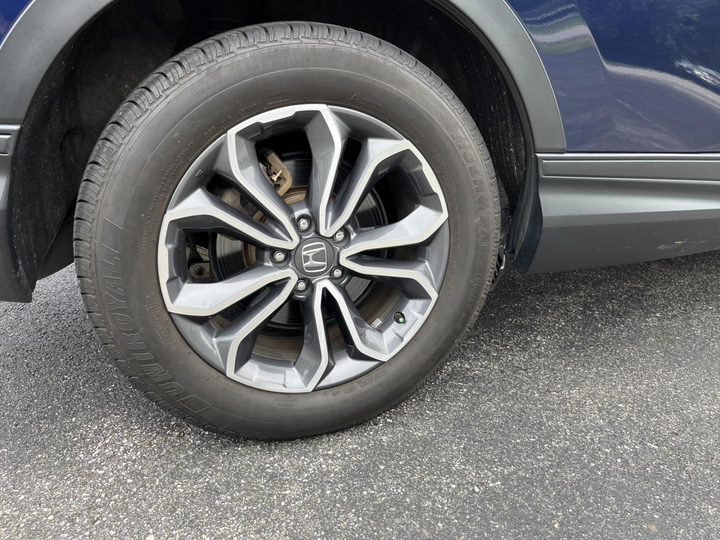 2022 Blue Honda CR-V Hybrid EX-L (5J6RT6H84NL) with an 2.0L I4 DOHC 16V HYBRID engine, Automatic transmission, located at 11115 Chardon Rd. , Chardon, OH, 44024, (440) 214-9705, 41.580246, -81.241943- Photo#7