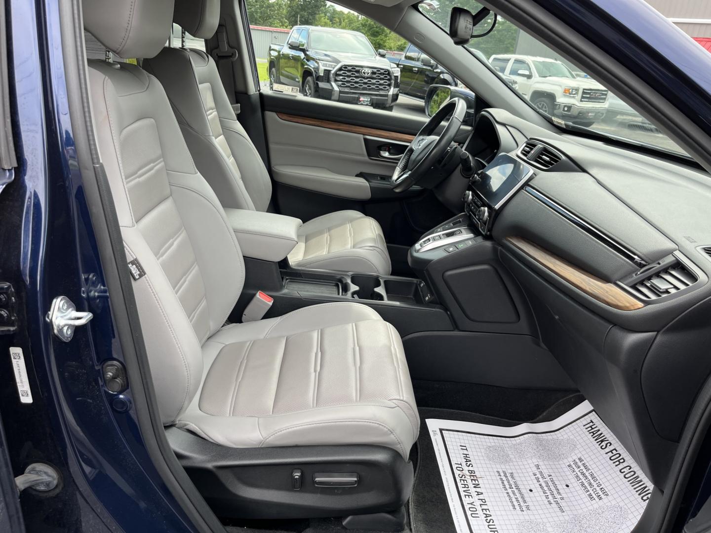 2022 Blue Honda CR-V Hybrid EX-L (5J6RT6H84NL) with an 2.0L I4 DOHC 16V HYBRID engine, Automatic transmission, located at 11115 Chardon Rd. , Chardon, OH, 44024, (440) 214-9705, 41.580246, -81.241943- Photo#33