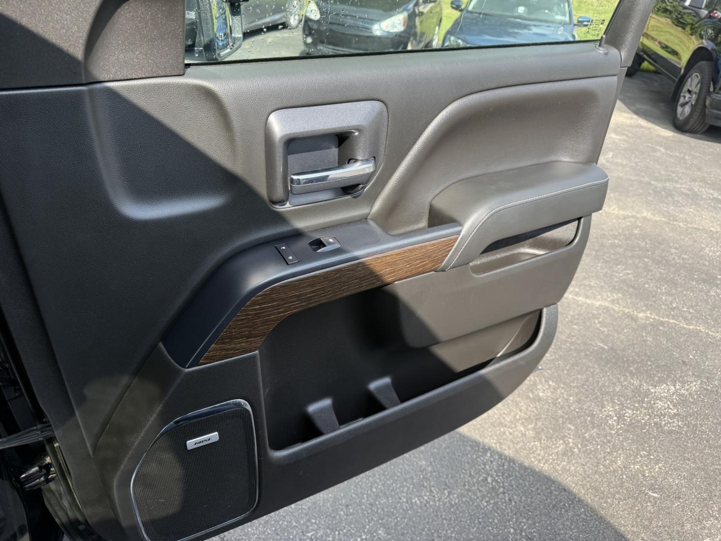 2019 Black /Black GMC Sierra 3500HD Denali Crew Cab 4WD (1GT42WEY7KF) with an 6.6L V8 OHV 16 Turbo DIESEL engine, Automatic transmission, located at 547 E. Main St., Orwell, OH, 44076, (440) 437-5893, 41.535435, -80.847855- Photo#45