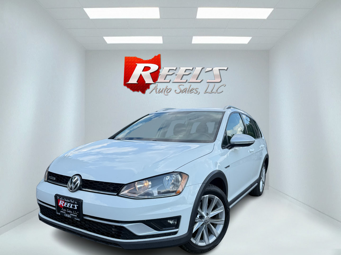 photo of 2017 Volkswagen Golf SportWagen TSI SE 6A