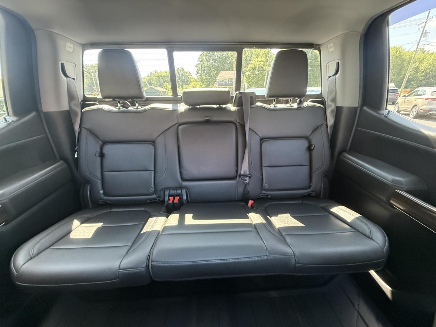2019 Black /Black Chevrolet Silverado 1500 RST Crew Cab 4WD (1GCUYEED7KZ) with an 5.3L V8 OHV 16V engine, Automatic transmission, located at 547 E. Main St., Orwell, OH, 44076, (440) 437-5893, 41.535435, -80.847855 - 2019 Chevrolet Silverado 1500 RST Crew Cab 4WD – Strong V8 Capability with Z71 Off-Road Equipment If you need a full-size truck that can handle real work and still feel comfortable on the daily drive, this 2019 Chevrolet Silverado 1500 RST Crew Cab 4WD is a solid choice. The 5.3L EcoTec3 V8 and 8- Photo#20