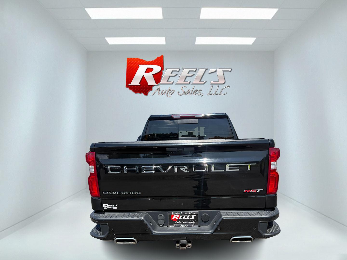 2019 Black /Black Chevrolet Silverado 1500 RST Crew Cab 4WD (1GCUYEED7KZ) with an 5.3L V8 OHV 16V engine, Automatic transmission, located at 547 E. Main St., Orwell, OH, 44076, (440) 437-5893, 41.535435, -80.847855 - 2019 Chevrolet Silverado 1500 RST Crew Cab 4WD – Strong V8 Capability with Z71 Off-Road Equipment If you need a full-size truck that can handle real work and still feel comfortable on the daily drive, this 2019 Chevrolet Silverado 1500 RST Crew Cab 4WD is a solid choice. The 5.3L EcoTec3 V8 and 8- Photo#27
