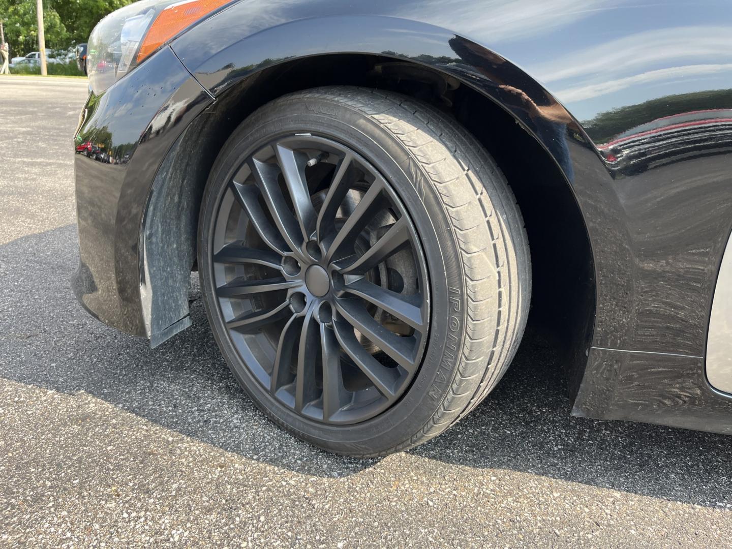2018 Black /Black Kia Stinger Base RWD (KNAE15LA7J6) with an 2.0L I4 DOHC 16V Turbo engine, Automatic transmission, located at 11115 Chardon Rd. , Chardon, OH, 44024, (440) 214-9705, 41.580246, -81.241943 - 2018 Kia Stinger RWD – A Sporty Fastback with Everyday Usability If you want a sedan that feels more engaging than a typical commuter car, this 2018 Kia Stinger RWD is a strong option. The 2.0L Twin-Scroll Turbo I4 and 8-speed automatic deliver responsive power, while selectable driving modes let- Photo#12