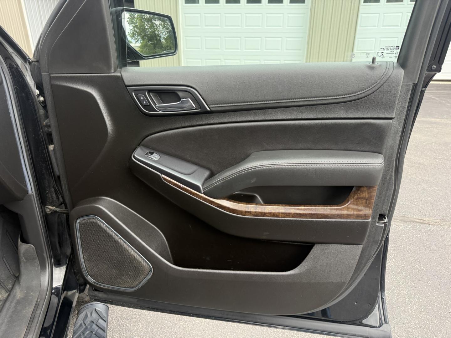 2019 Black /Black Chevrolet Tahoe LS 4WD (1GNSKAKC6KR) with an 5.3L V8 OHV 16V engine, Automatic transmission, located at 547 E. Main St., Orwell, OH, 44076, (440) 437-5893, 41.535435, -80.847855 - 2019 Chevrolet Tahoe LS 4WD – Full-Size Space with Strong V8 Capability If you need a full-size SUV that can haul people, gear, and still tow with confidence, this 2019 Chevrolet Tahoe LS 4WD is a practical choice. The 5.3L EcoTec3 V8 and 6-speed automatic deliver dependable power, while on-deman- Photo#39