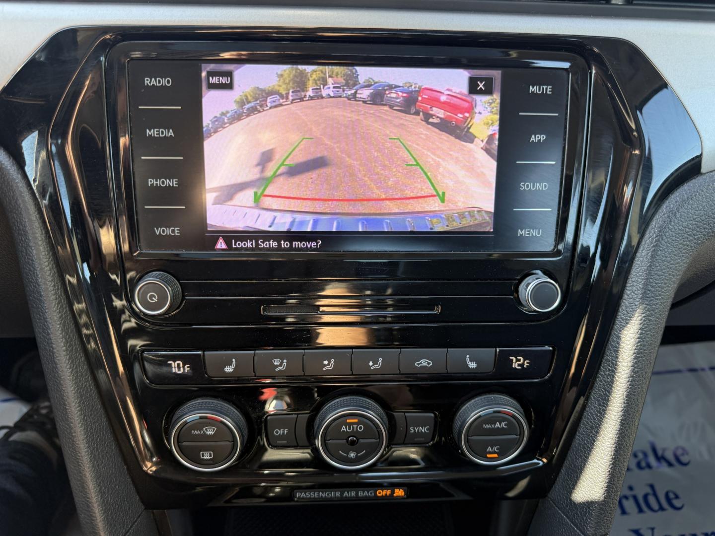 2022 Black /Black Volkswagen Passat SE (1VWSA7A36NC) with an 2.0L I4 DOHC 16V Turbo engine, Automatic transmission, located at 547 E. Main St., Orwell, OH, 44076, (440) 437-5893, 41.535435, -80.847855 - 2022 Volkswagen Passat SE – Efficient Midsize Comfort with Modern Driver Aids If you want a roomy sedan that prioritizes comfort, efficiency, and everyday convenience, this 2022 Volkswagen Passat SE is a strong choice. The 2.0L Turbocharged engine and 6-speed automatic deliver smooth power and an- Photo#18