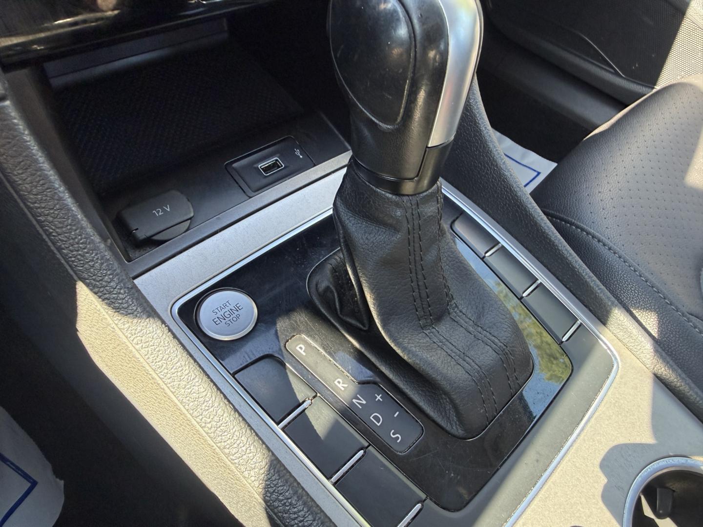 2022 Black /Black Volkswagen Passat SE (1VWSA7A36NC) with an 2.0L I4 DOHC 16V Turbo engine, Automatic transmission, located at 547 E. Main St., Orwell, OH, 44076, (440) 437-5893, 41.535435, -80.847855 - 2022 Volkswagen Passat SE – Efficient Midsize Comfort with Modern Driver Aids If you want a roomy sedan that prioritizes comfort, efficiency, and everyday convenience, this 2022 Volkswagen Passat SE is a strong choice. The 2.0L Turbocharged engine and 6-speed automatic deliver smooth power and an- Photo#22