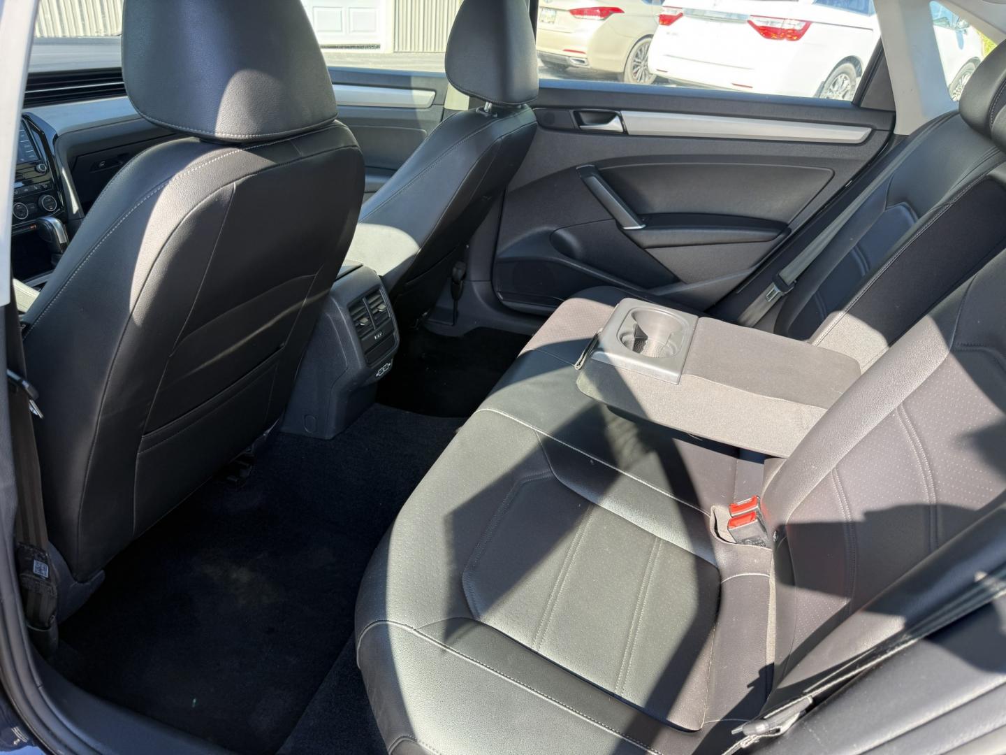 2022 Black /Black Volkswagen Passat SE (1VWSA7A36NC) with an 2.0L I4 DOHC 16V Turbo engine, Automatic transmission, located at 547 E. Main St., Orwell, OH, 44076, (440) 437-5893, 41.535435, -80.847855 - 2022 Volkswagen Passat SE – Efficient Midsize Comfort with Modern Driver Aids If you want a roomy sedan that prioritizes comfort, efficiency, and everyday convenience, this 2022 Volkswagen Passat SE is a strong choice. The 2.0L Turbocharged engine and 6-speed automatic deliver smooth power and an- Photo#24