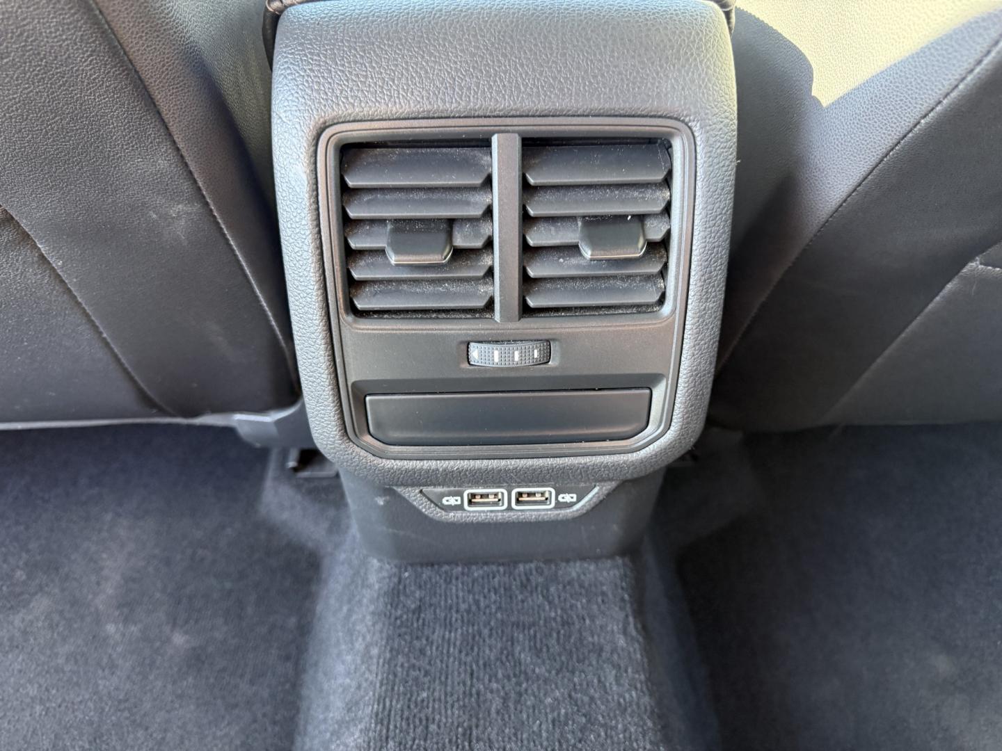 2022 Black /Black Volkswagen Passat SE (1VWSA7A36NC) with an 2.0L I4 DOHC 16V Turbo engine, Automatic transmission, located at 547 E. Main St., Orwell, OH, 44076, (440) 437-5893, 41.535435, -80.847855 - 2022 Volkswagen Passat SE – Efficient Midsize Comfort with Modern Driver Aids If you want a roomy sedan that prioritizes comfort, efficiency, and everyday convenience, this 2022 Volkswagen Passat SE is a strong choice. The 2.0L Turbocharged engine and 6-speed automatic deliver smooth power and an- Photo#25