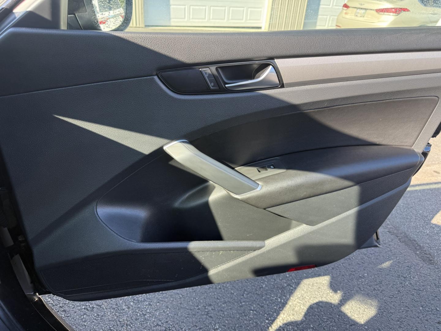 2022 Black /Black Volkswagen Passat SE (1VWSA7A36NC) with an 2.0L I4 DOHC 16V Turbo engine, Automatic transmission, located at 547 E. Main St., Orwell, OH, 44076, (440) 437-5893, 41.535435, -80.847855 - 2022 Volkswagen Passat SE – Efficient Midsize Comfort with Modern Driver Aids If you want a roomy sedan that prioritizes comfort, efficiency, and everyday convenience, this 2022 Volkswagen Passat SE is a strong choice. The 2.0L Turbocharged engine and 6-speed automatic deliver smooth power and an- Photo#43