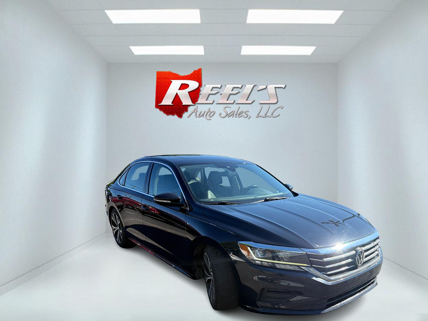 2022 Black /Black Volkswagen Passat SE (1VWSA7A36NC) with an 2.0L I4 DOHC 16V Turbo engine, Automatic transmission, located at 547 E. Main St., Orwell, OH, 44076, (440) 437-5893, 41.535435, -80.847855 - 2022 Volkswagen Passat SE – Efficient Midsize Comfort with Modern Driver Aids If you want a roomy sedan that prioritizes comfort, efficiency, and everyday convenience, this 2022 Volkswagen Passat SE is a strong choice. The 2.0L Turbocharged engine and 6-speed automatic deliver smooth power and an- Photo#3