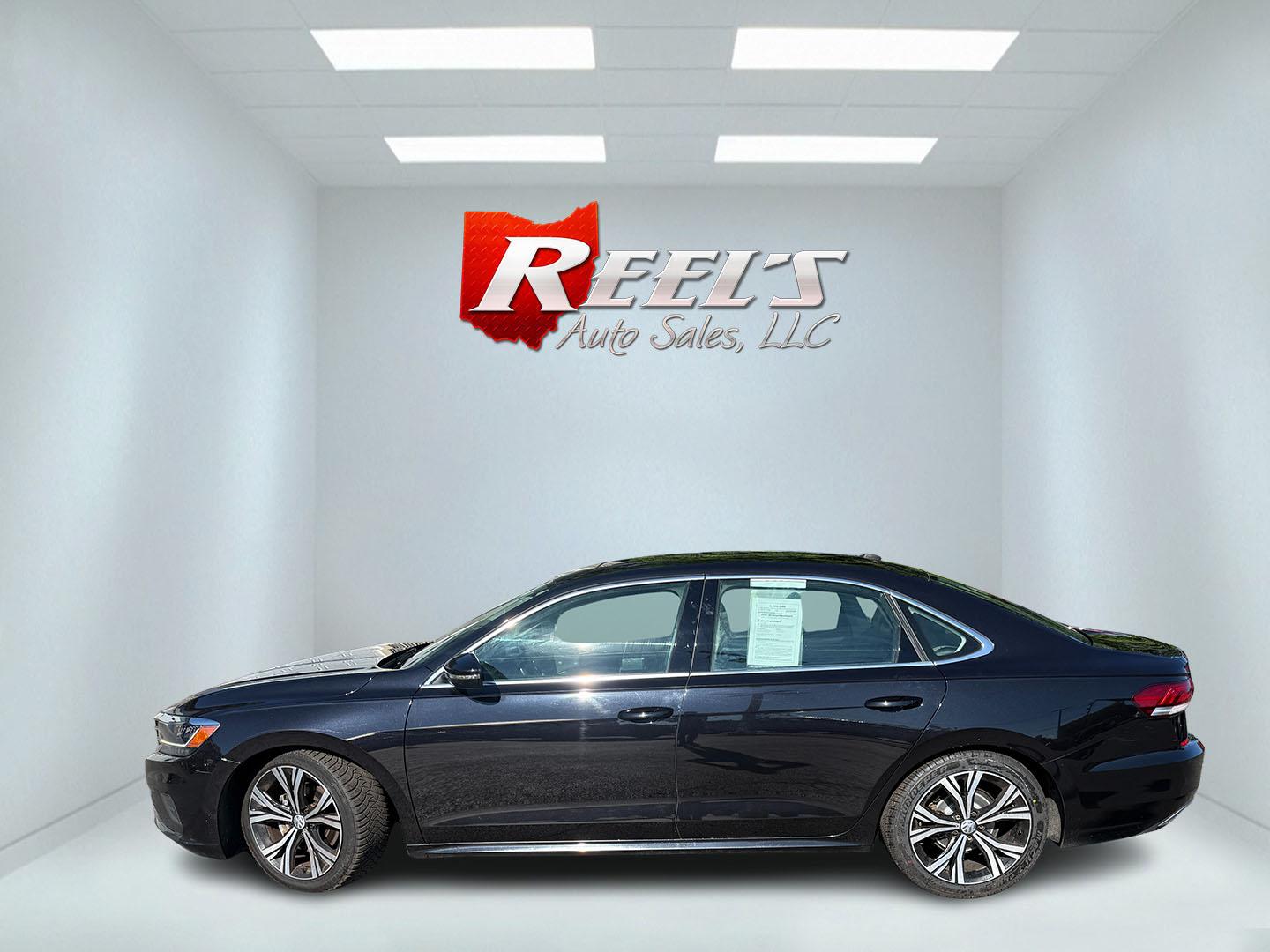 2022 Black /Black Volkswagen Passat SE (1VWSA7A36NC) with an 2.0L I4 DOHC 16V Turbo engine, Automatic transmission, located at 547 E. Main St., Orwell, OH, 44076, (440) 437-5893, 41.535435, -80.847855 - 2022 Volkswagen Passat SE – Efficient Midsize Comfort with Modern Driver Aids If you want a roomy sedan that prioritizes comfort, efficiency, and everyday convenience, this 2022 Volkswagen Passat SE is a strong choice. The 2.0L Turbocharged engine and 6-speed automatic deliver smooth power and an- Photo#36
