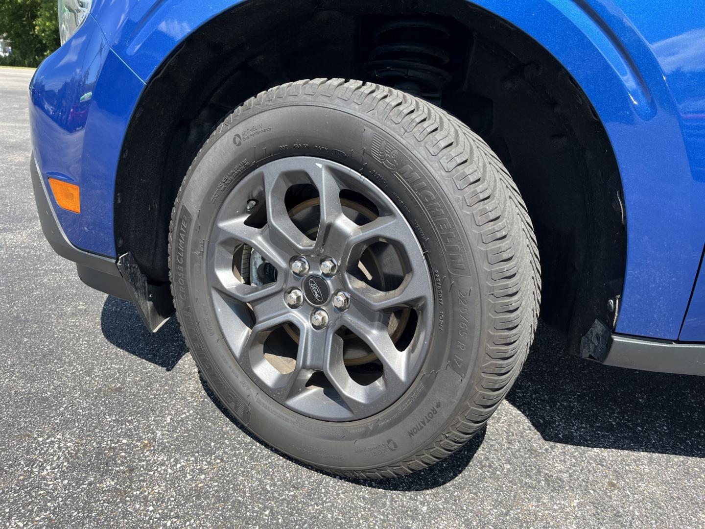 2024 Blue /Black Ford Maverick XLT (3FTTW8J98RR) with an 2.0L I4 DOHC 16V Turbo engine, Automatic transmission, located at 11115 Chardon Rd. , Chardon, OH, 44024, (440) 214-9705, 41.580246, -81.241943 - 2024 Ford Maverick XLT AWD – Compact Truck Convenience with Modern Features If you want a smaller truck that is easy to live with and still useful, this 2024 Ford Maverick XLT AWD is a strong match. The 2.0L EcoBoost engine and 8-speed automatic deliver responsive power and a solid 29 MPG highway- Photo#12