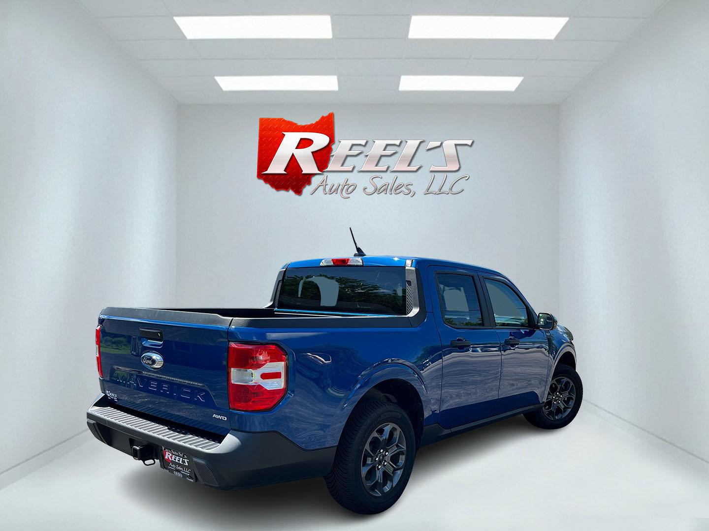 2024 Blue /Black Ford Maverick XLT (3FTTW8J98RR) with an 2.0L I4 DOHC 16V Turbo engine, Automatic transmission, located at 11115 Chardon Rd. , Chardon, OH, 44024, (440) 214-9705, 41.580246, -81.241943 - 2024 Ford Maverick XLT AWD – Compact Truck Convenience with Modern Features If you want a smaller truck that is easy to live with and still useful, this 2024 Ford Maverick XLT AWD is a strong match. The 2.0L EcoBoost engine and 8-speed automatic deliver responsive power and a solid 29 MPG highway- Photo#6