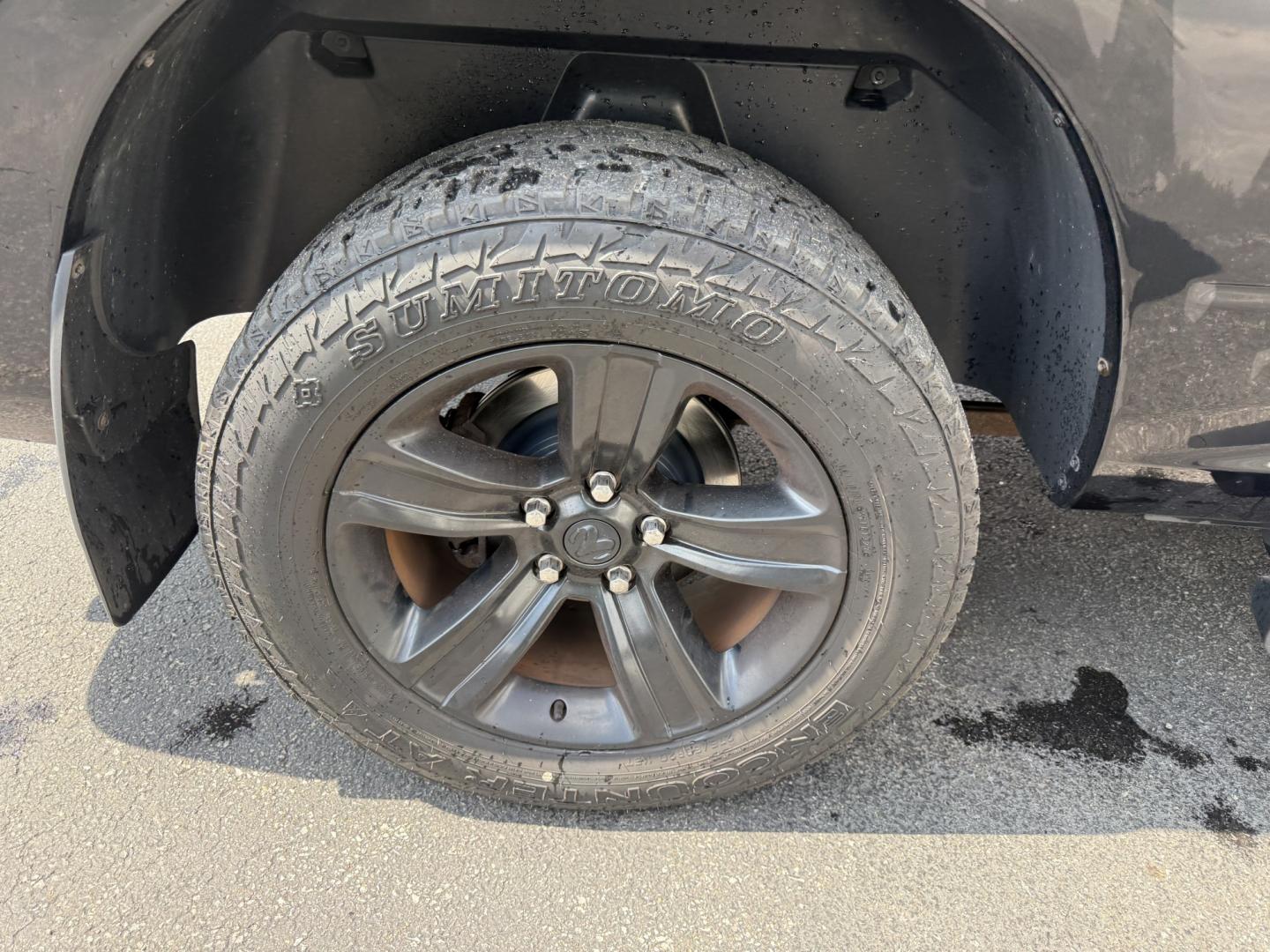 2017 Black /Black RAM 1500 Sport Crew Cab SWB 4WD (1C6RR7MT9HS) with an 5.7L V8 OHV 16V engine, Automatic transmission, located at 547 E. Main St., Orwell, OH, 44076, (440) 437-5893, 41.535435, -80.847855 - Towing Capability If you want a full-size truck that looks sharp and is ready to work, this 2017 Ram 1500 Sport Crew Cab 4WD is a strong option. The 5.7L HEMI V8 and 8-speed automatic deliver dependable power, while 3.92 gearing and on-demand 4WD support a capable 10,140 lb towing capacity. It also- Photo#28