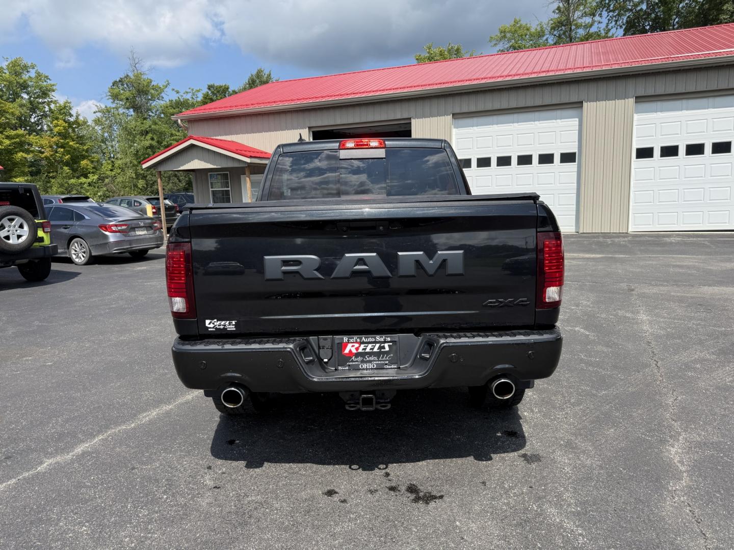 2017 Black /Black RAM 1500 Sport Crew Cab SWB 4WD (1C6RR7MT9HS) with an 5.7L V8 OHV 16V engine, Automatic transmission, located at 547 E. Main St., Orwell, OH, 44076, (440) 437-5893, 41.535435, -80.847855 - Towing Capability If you want a full-size truck that looks sharp and is ready to work, this 2017 Ram 1500 Sport Crew Cab 4WD is a strong option. The 5.7L HEMI V8 and 8-speed automatic deliver dependable power, while 3.92 gearing and on-demand 4WD support a capable 10,140 lb towing capacity. It also- Photo#30