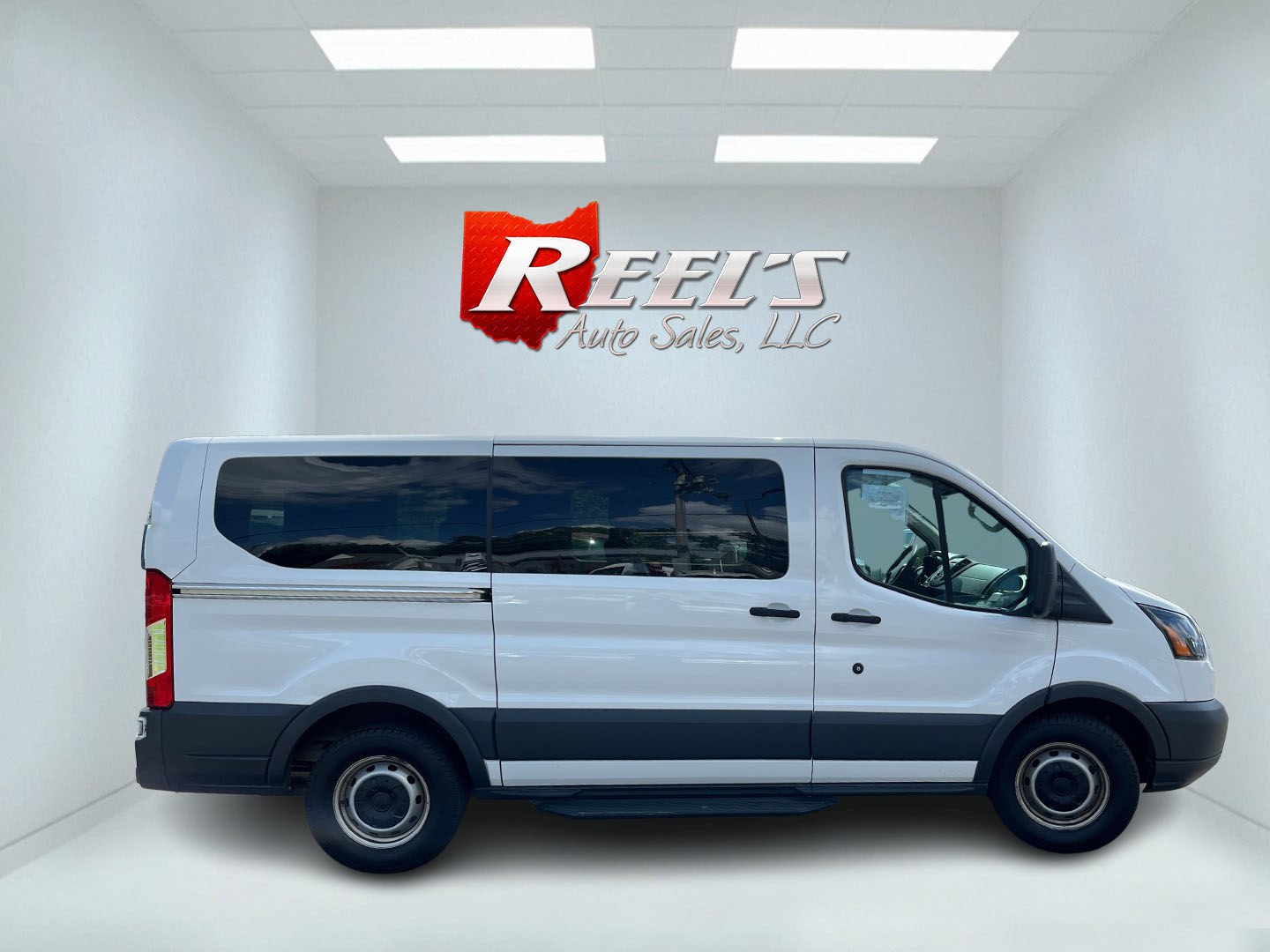 2018 White /Black Ford Transit 150 Wagon Low Roof XL w/Sliding Pass. 130-in. WB (1FMZK1YM4JK) with an 3.7L V6 DOHC 24V engine, Automatic transmission, located at 11115 Chardon Rd. , Chardon, OH, 44024, (440) 214-9705, 41.580246, -81.241943 - 2018 Ford Transit T-150 Passenger Van – Practical 8-Passenger Capability with Everyday Utility If you need a van that can move people and still handle light work, this 2018 Ford Transit T-150 Passenger Van is a straightforward choice. The 3.7L V6 and 6-speed automatic deliver dependable power wit- Photo#5