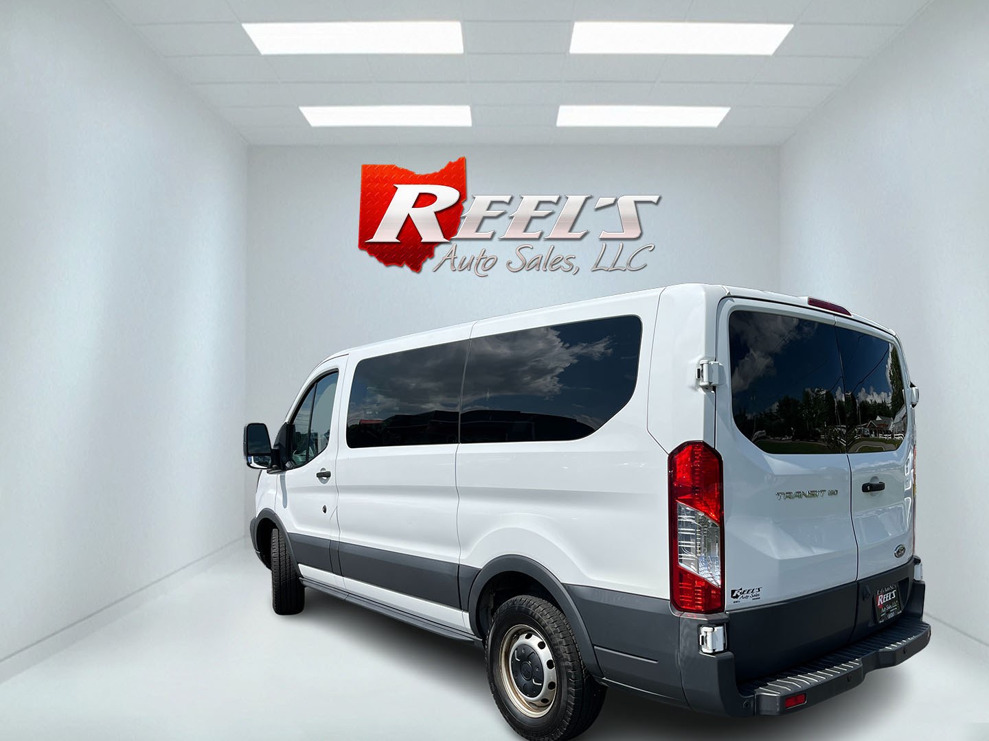 2018 White /Black Ford Transit 150 Wagon Low Roof XL w/Sliding Pass. 130-in. WB (1FMZK1YM4JK) with an 3.7L V6 DOHC 24V engine, Automatic transmission, located at 11115 Chardon Rd. , Chardon, OH, 44024, (440) 214-9705, 41.580246, -81.241943 - 2018 Ford Transit T-150 Passenger Van – Practical 8-Passenger Capability with Everyday Utility If you need a van that can move people and still handle light work, this 2018 Ford Transit T-150 Passenger Van is a straightforward choice. The 3.7L V6 and 6-speed automatic deliver dependable power wit- Photo#9